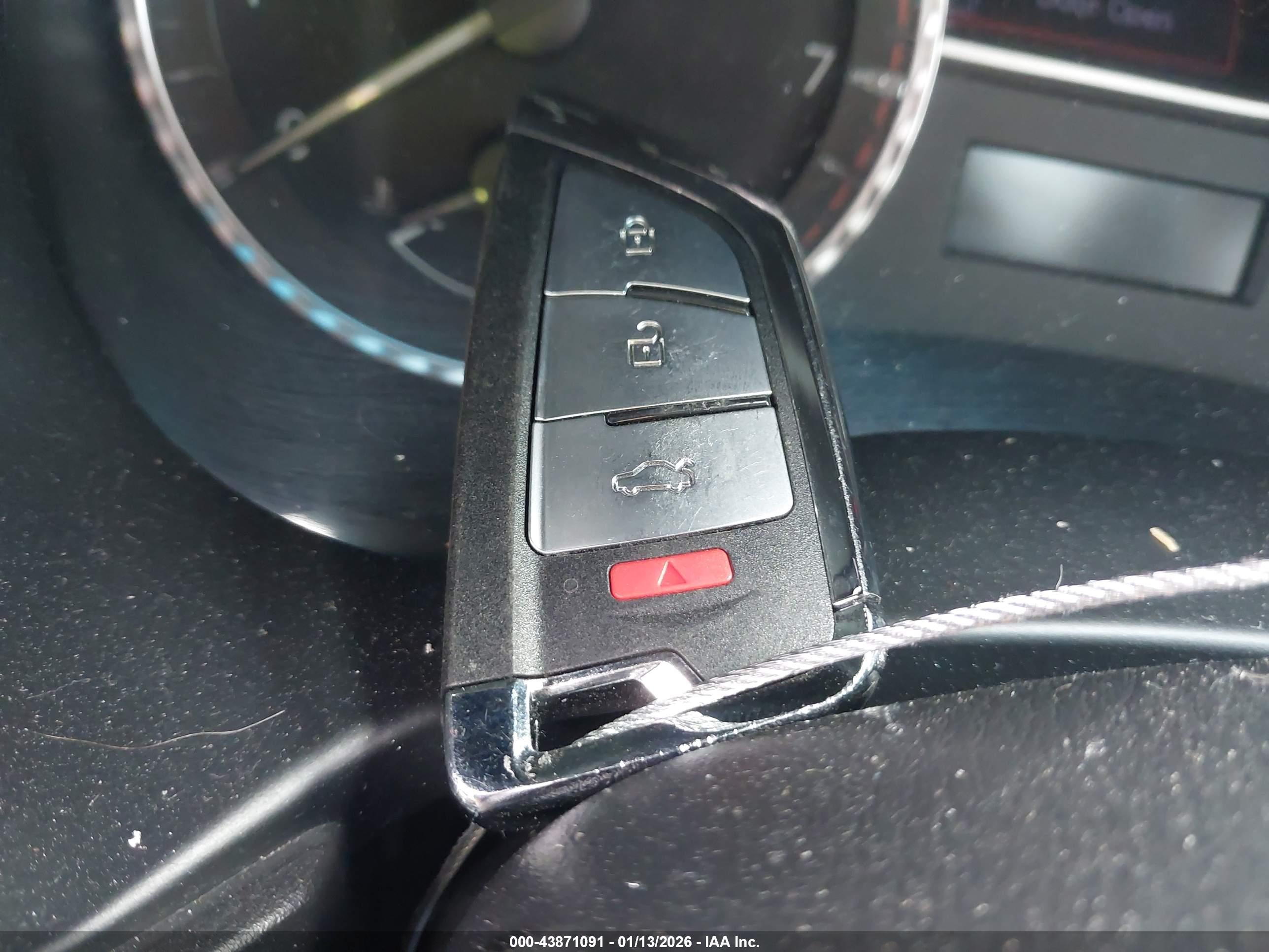 INFINITI JX35 image 11