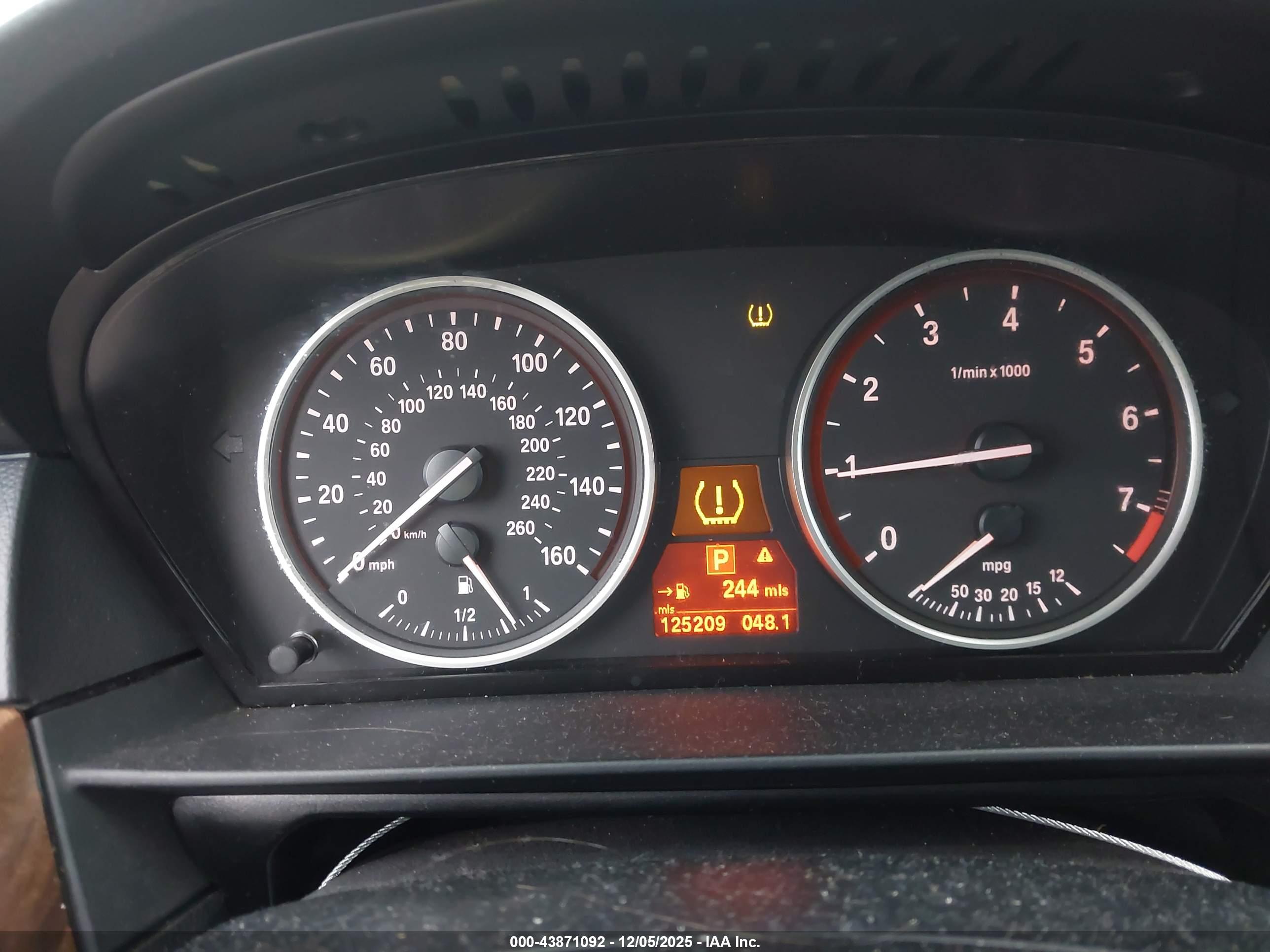 BMW 535I image 7