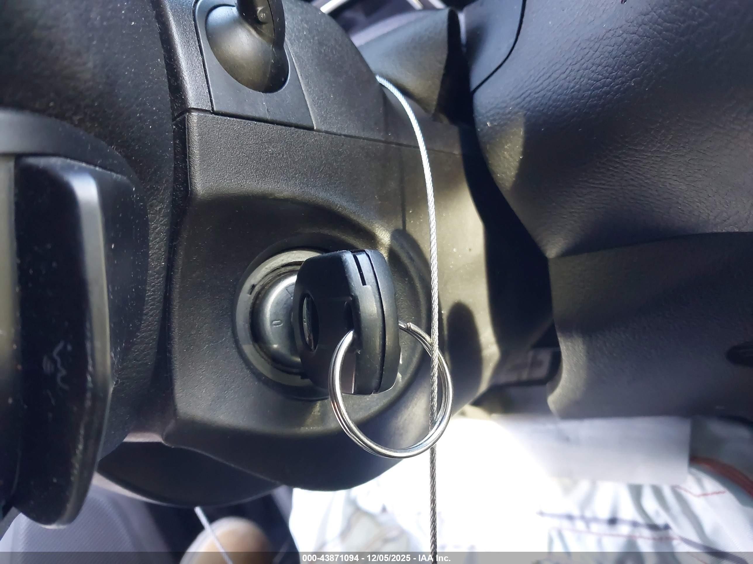 FORD FOCUS image 11