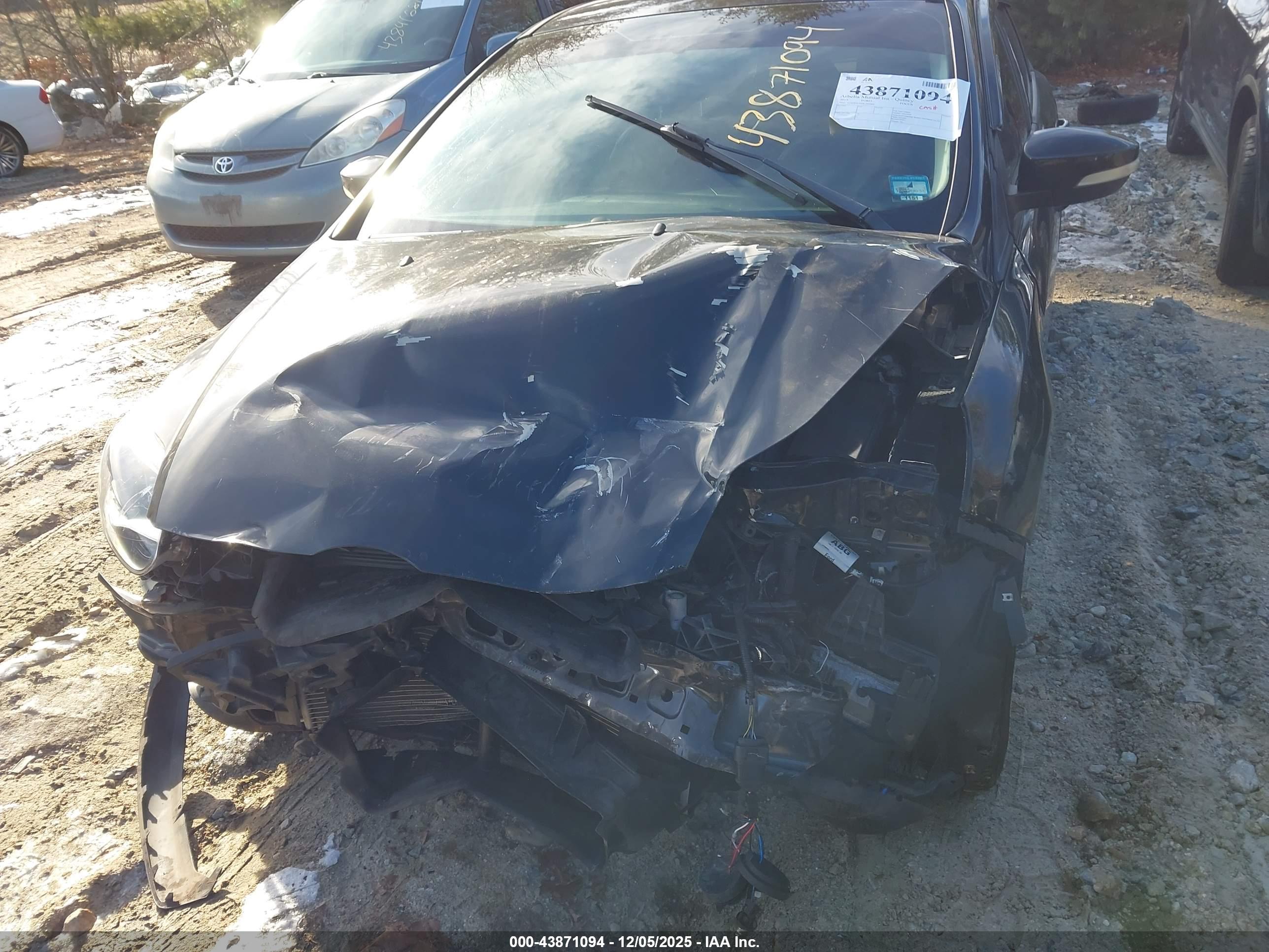 FORD FOCUS image 6