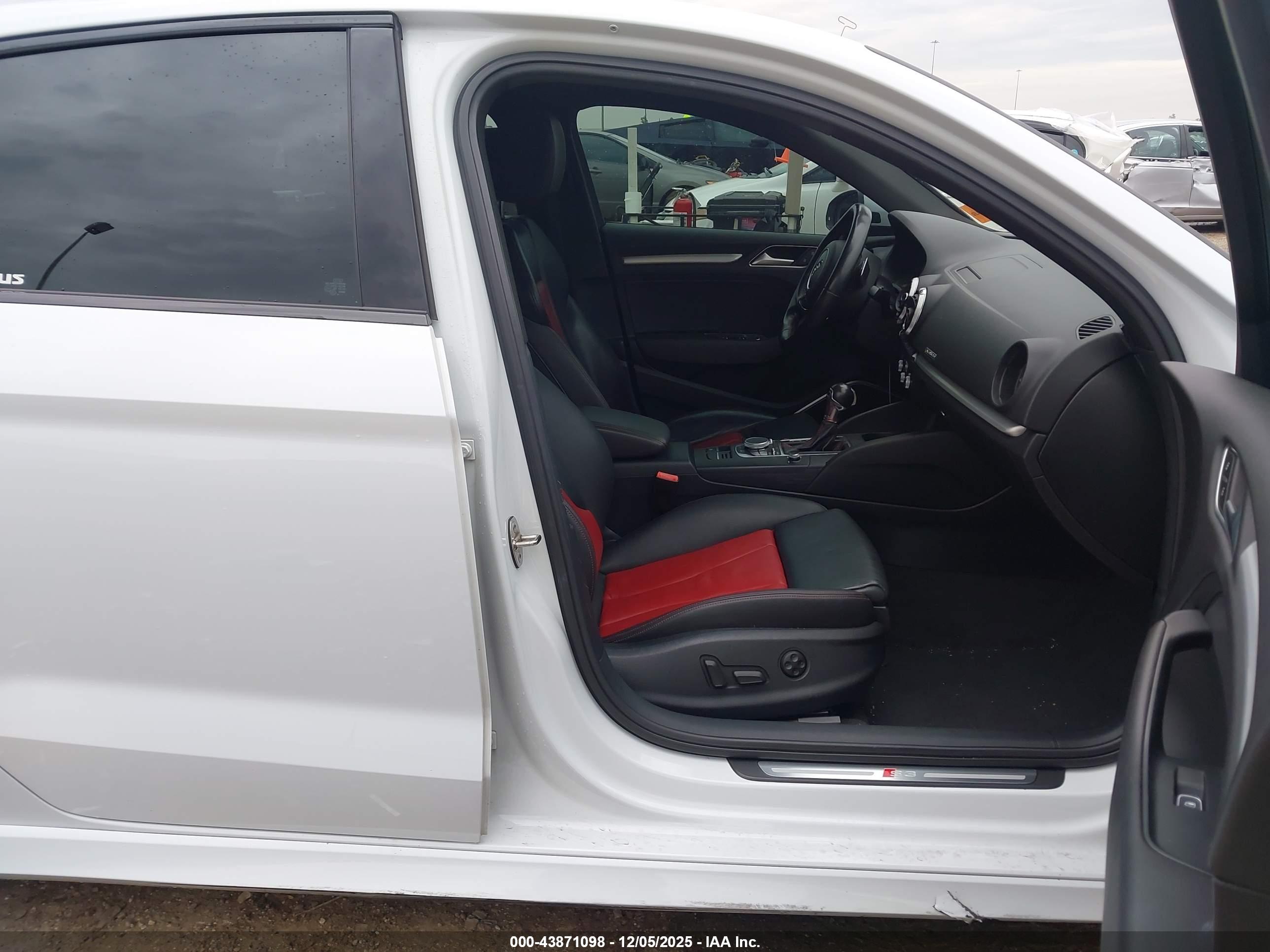 AUDI S3 image 5