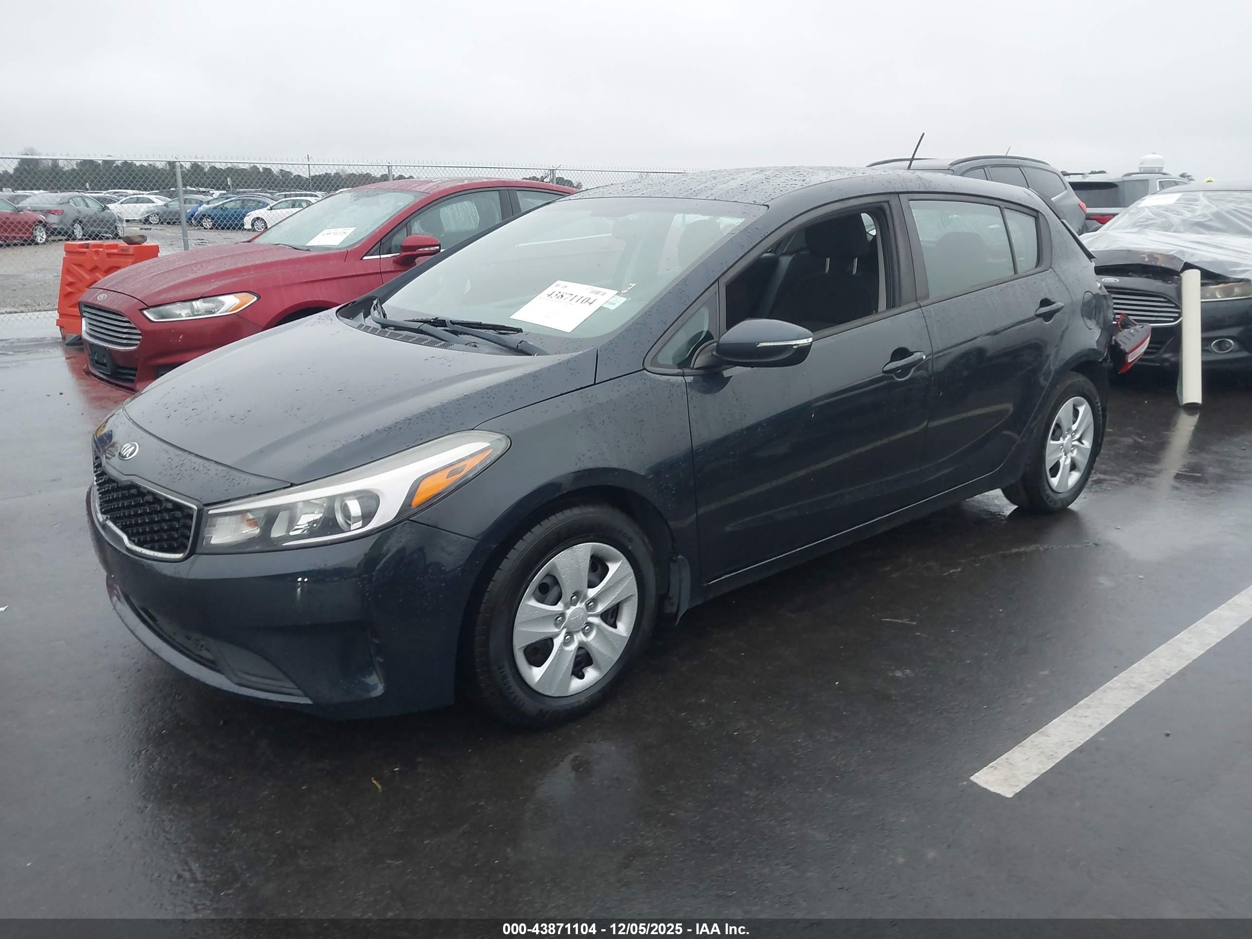 KIA FORTE image 2