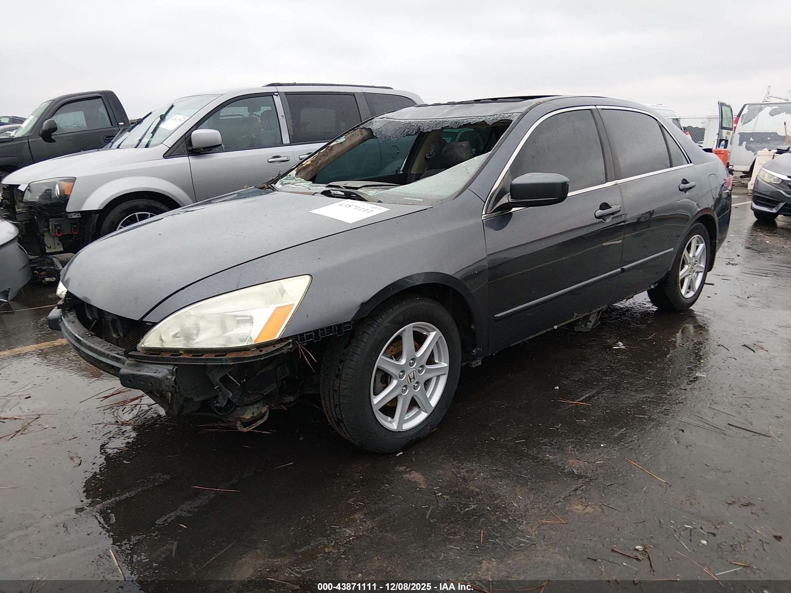 HONDA ACCORD image 2