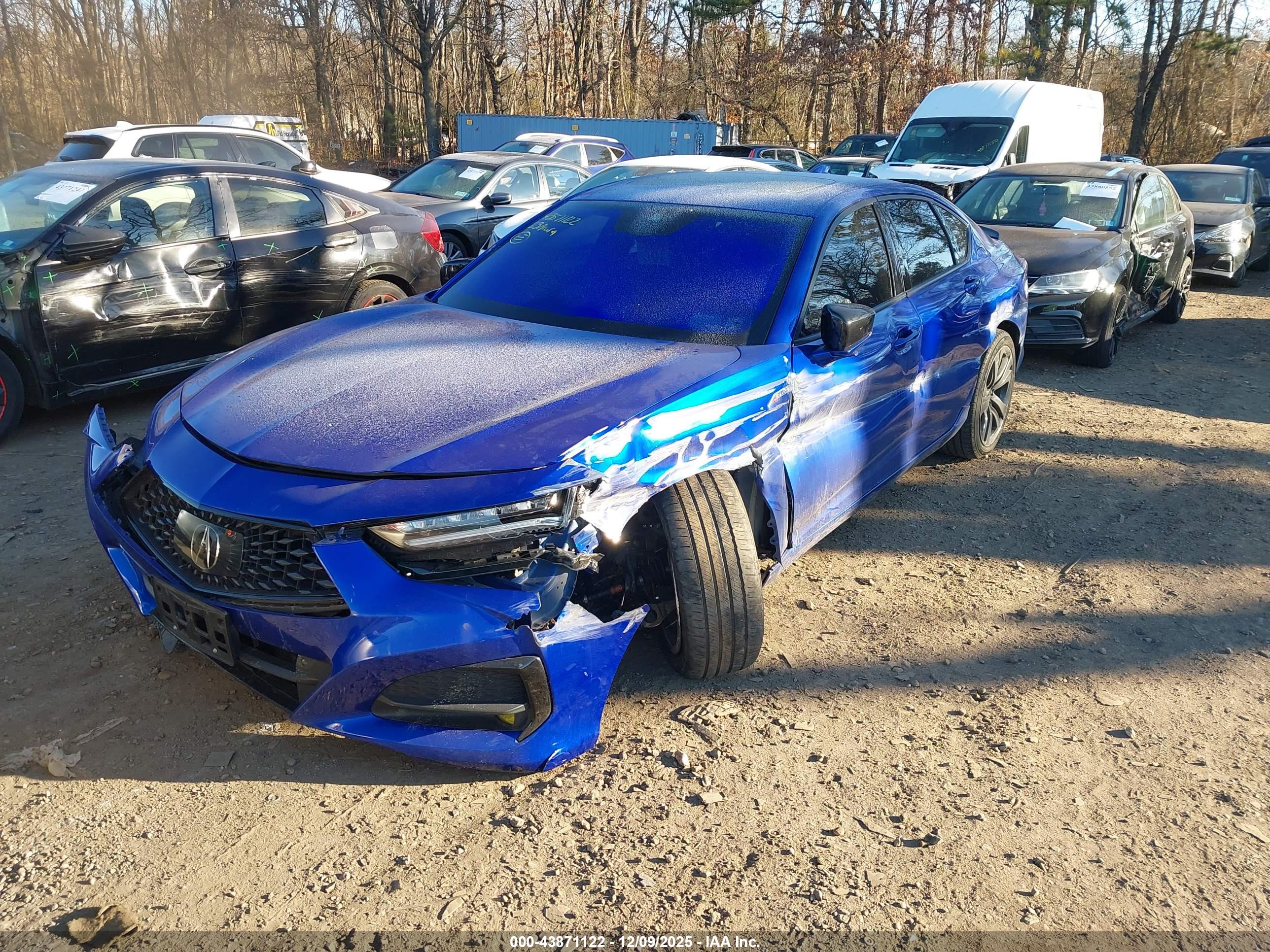 ACURA TLX image 2