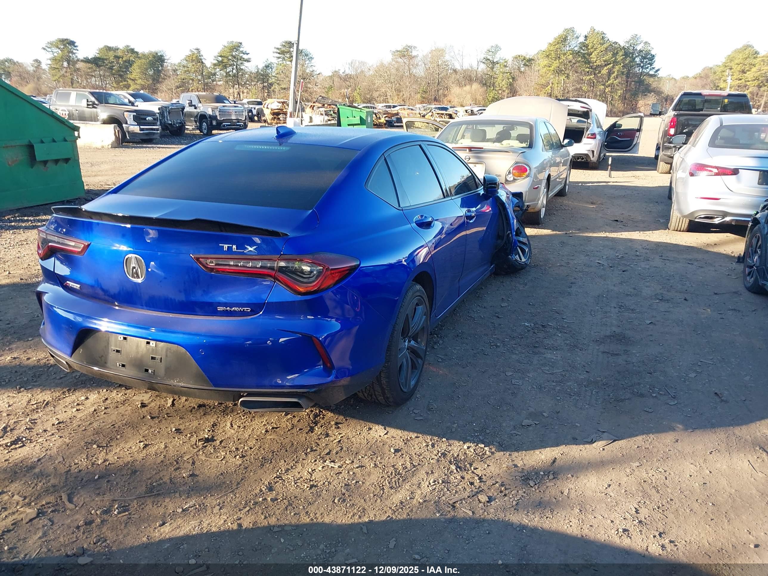 ACURA TLX image 4
