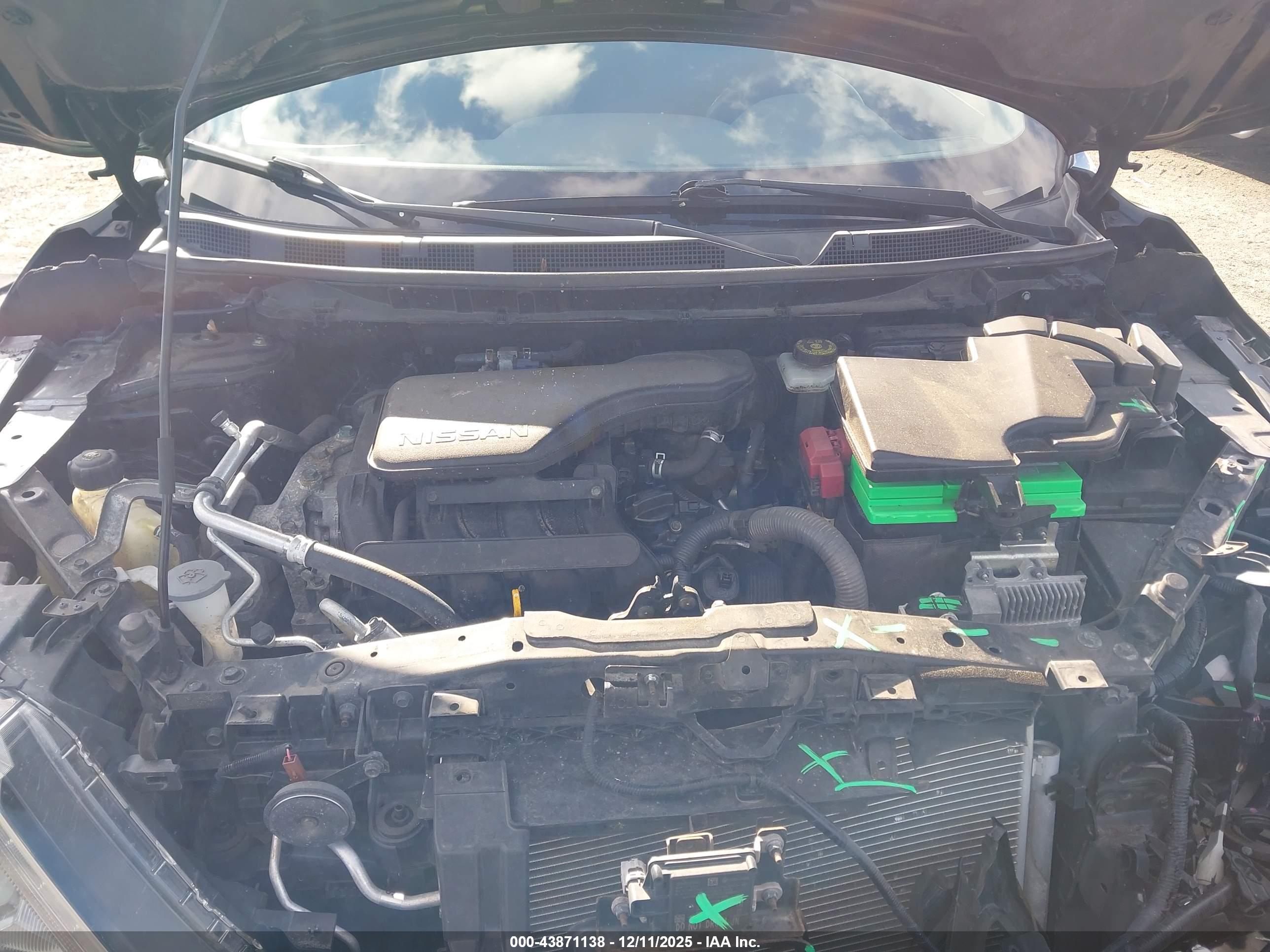 NISSAN ROGUE image 10