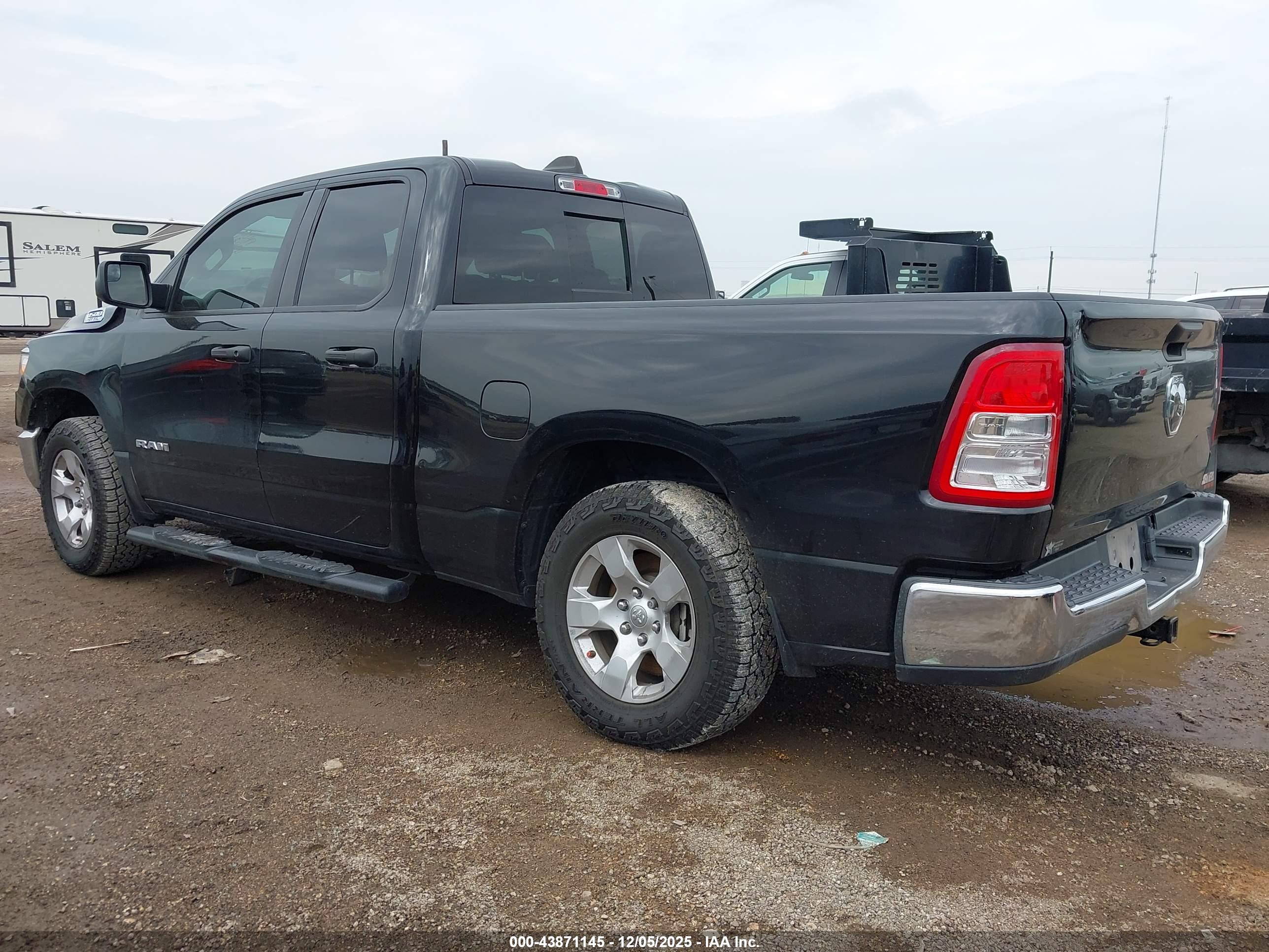 RAM 1500 image 3
