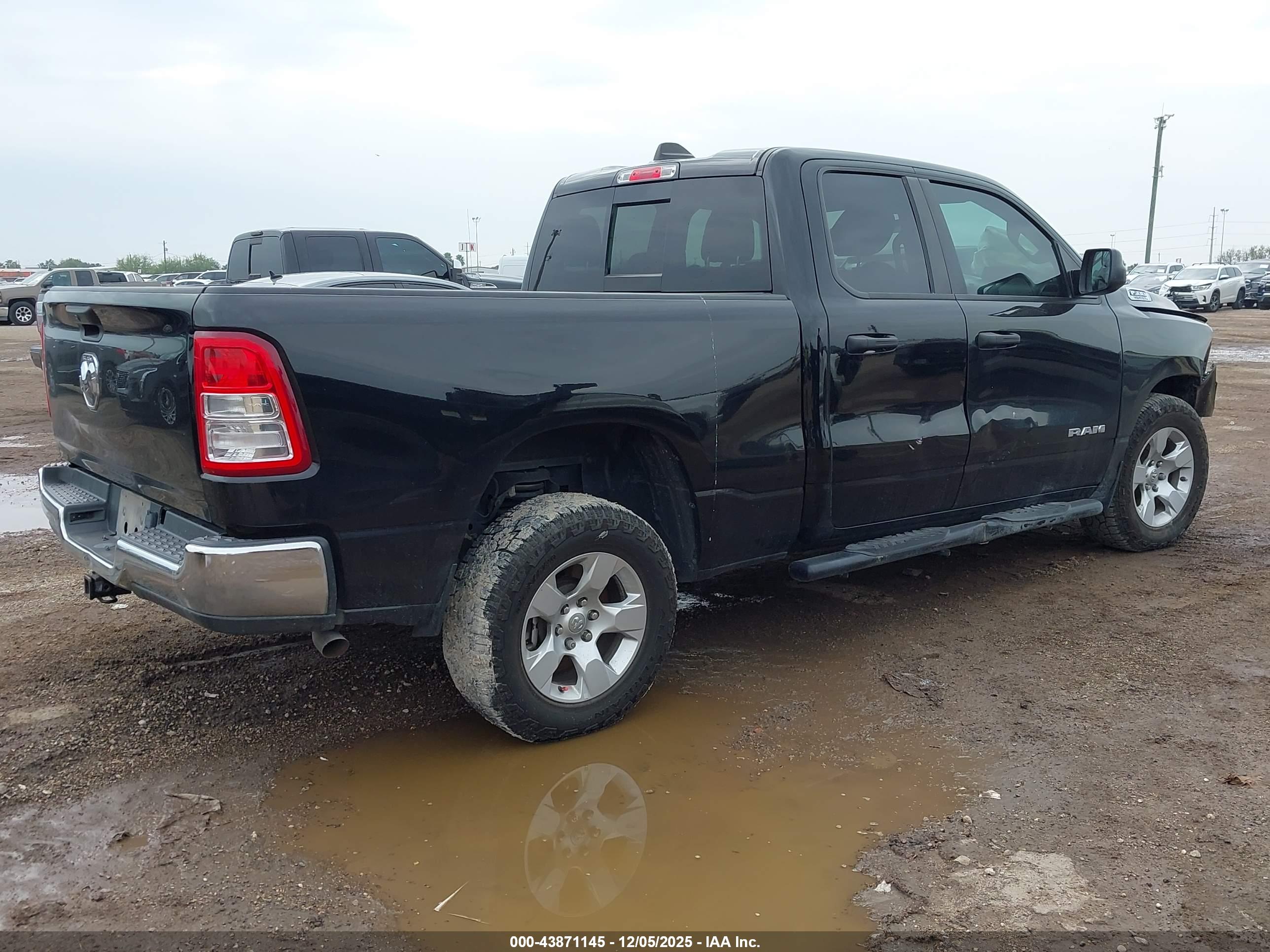 RAM 1500 image 4