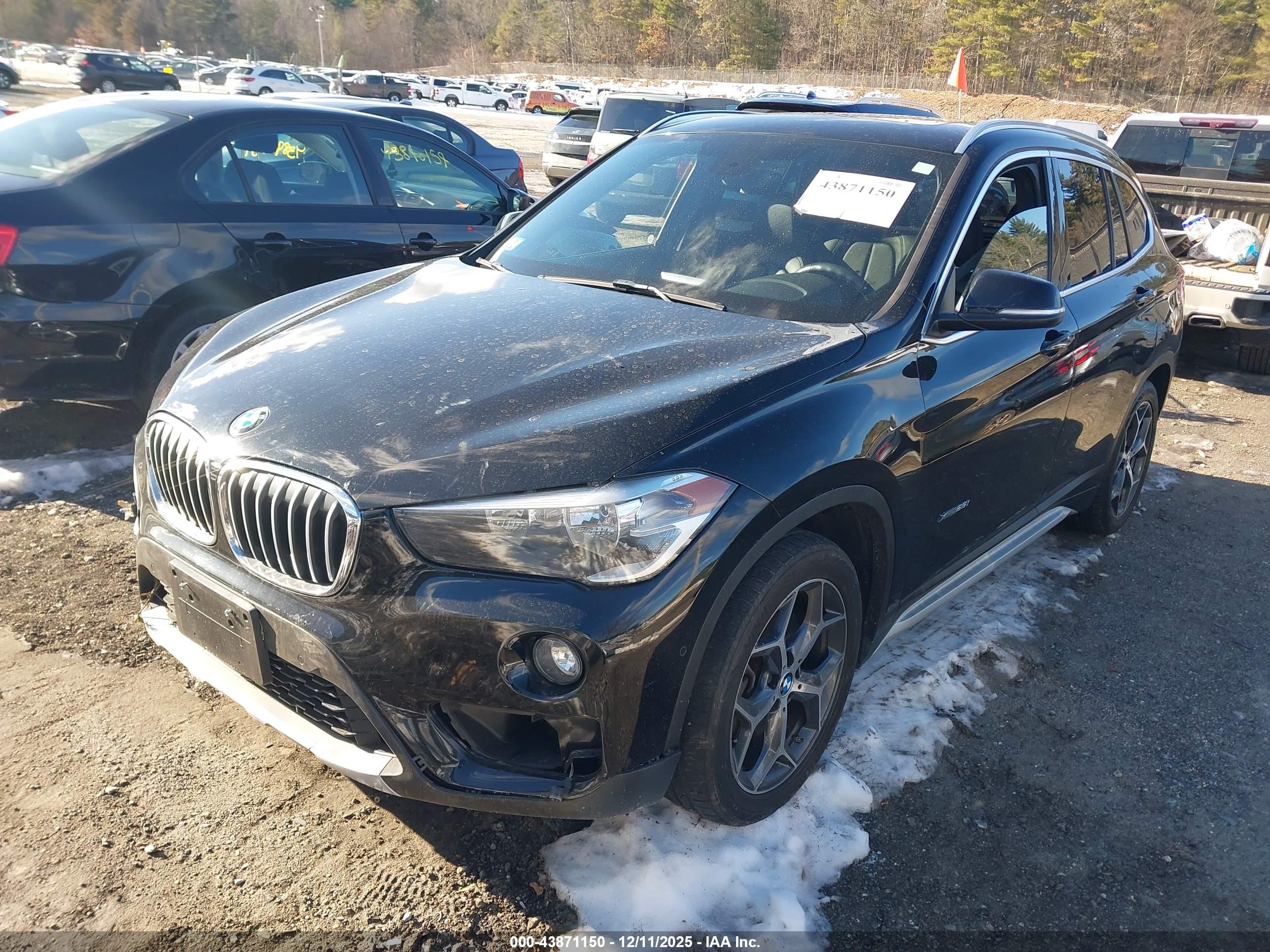 BMW X1 image 2