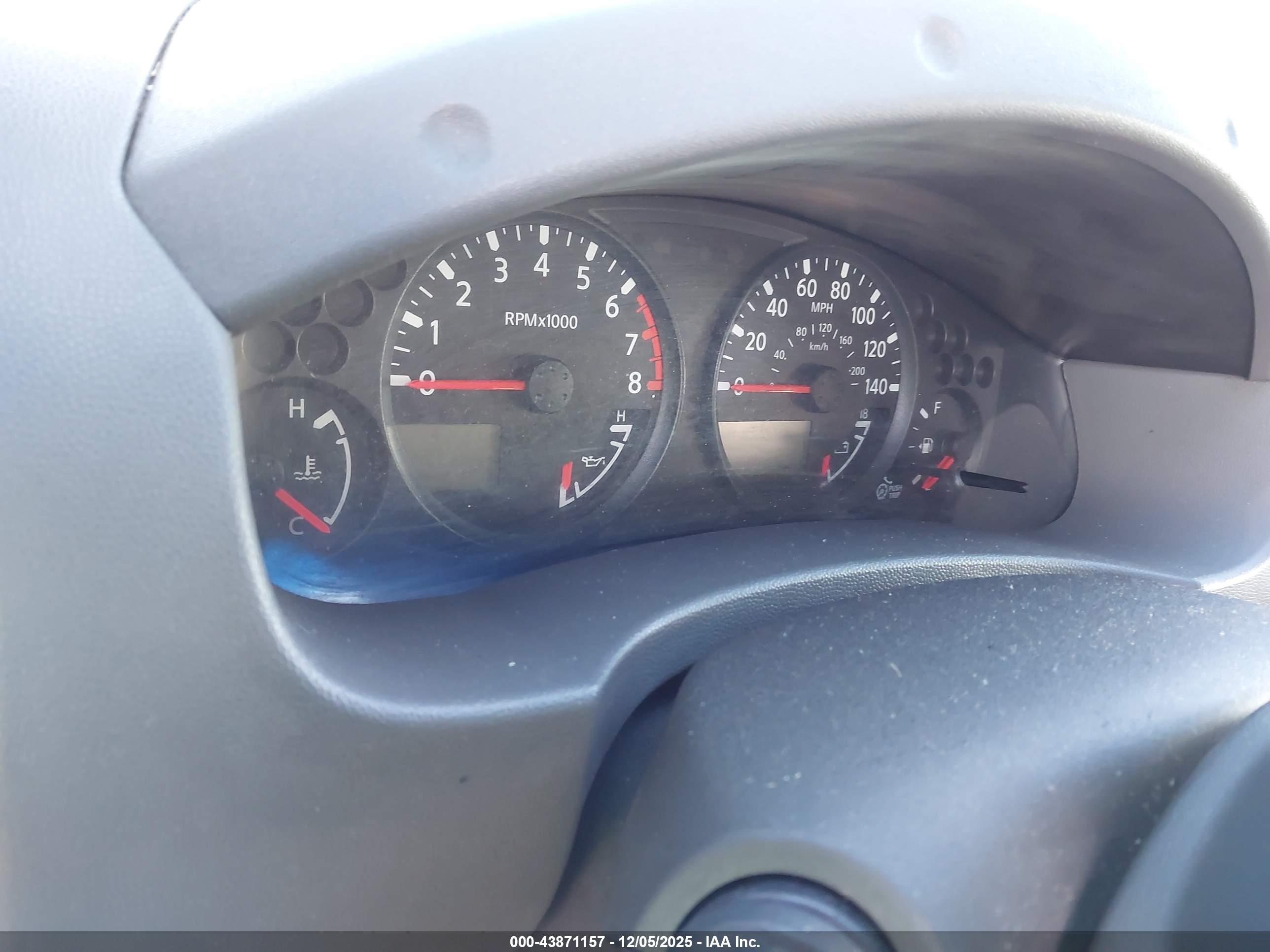 NISSAN XTERRA image 7