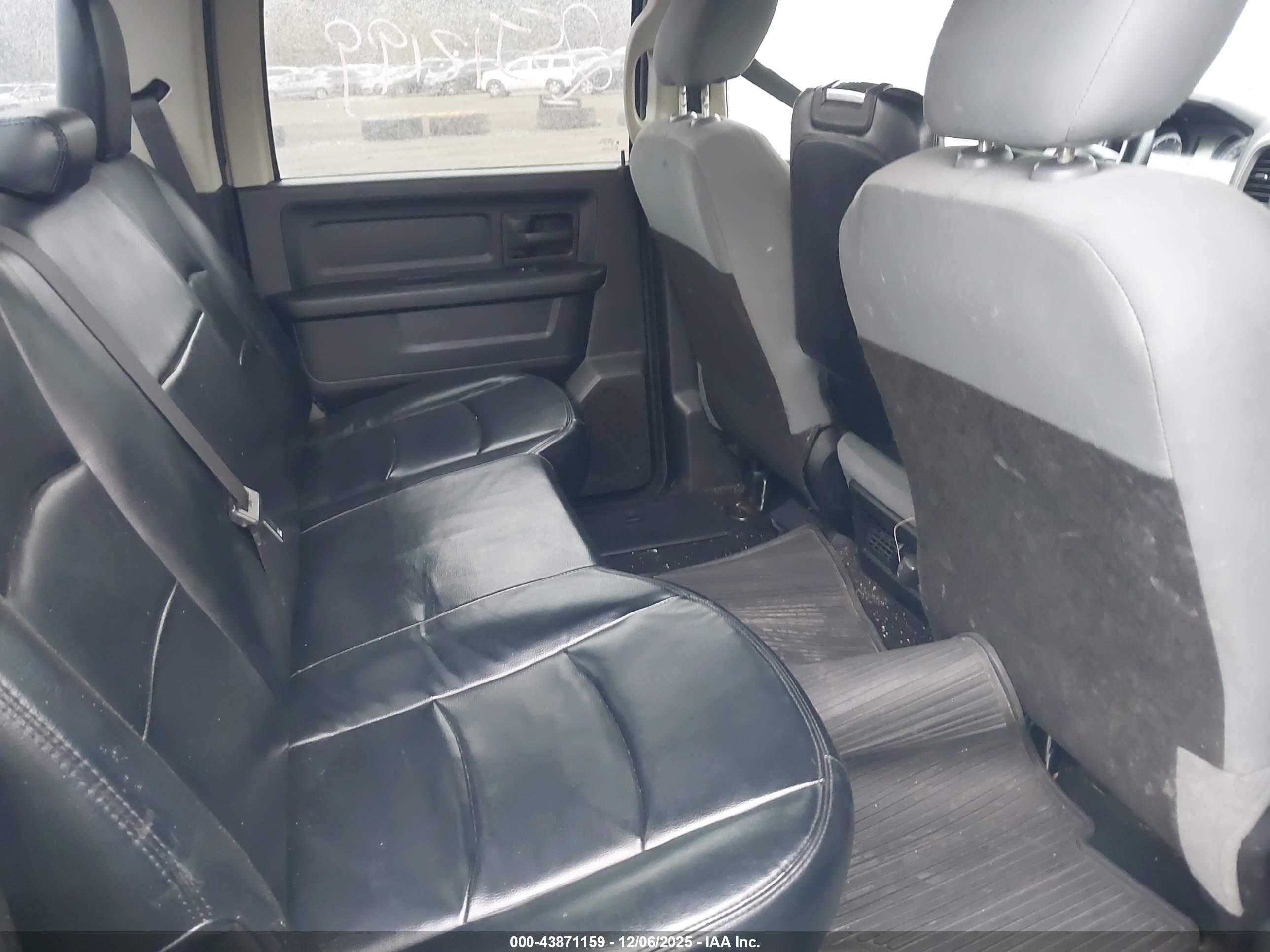RAM 1500 image 8