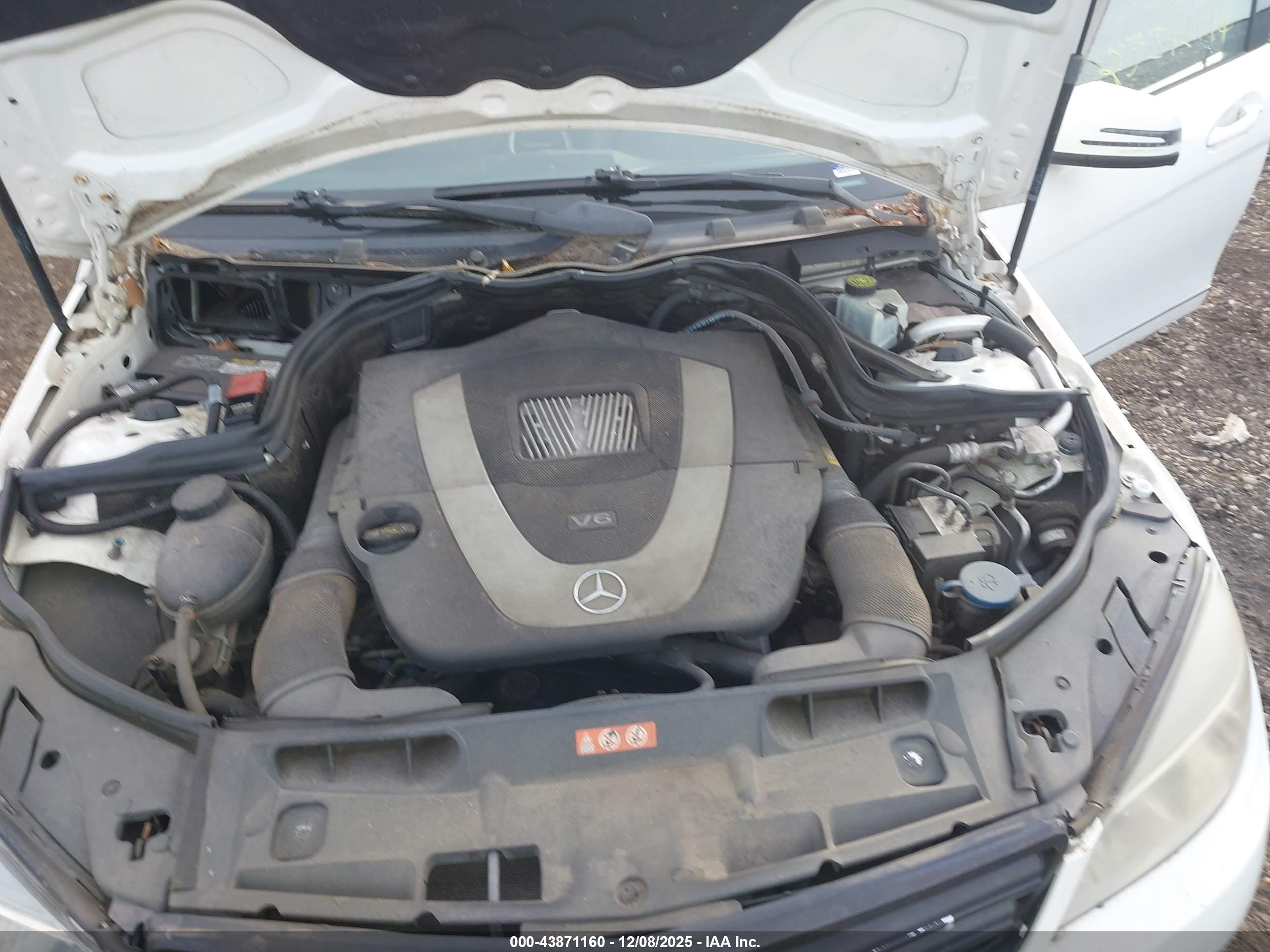 MERCEDES-BENZ C image 10