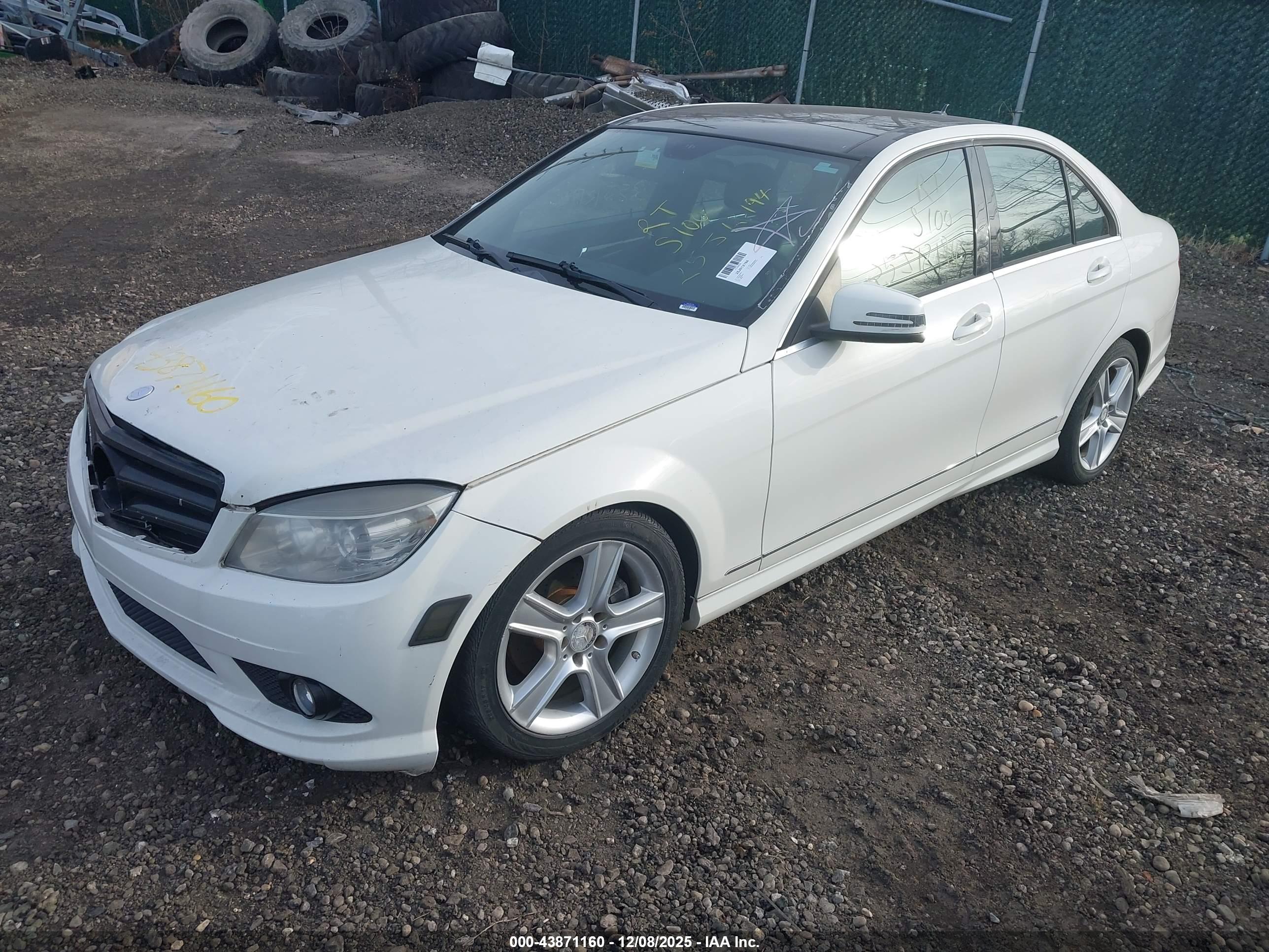 MERCEDES-BENZ C image 2