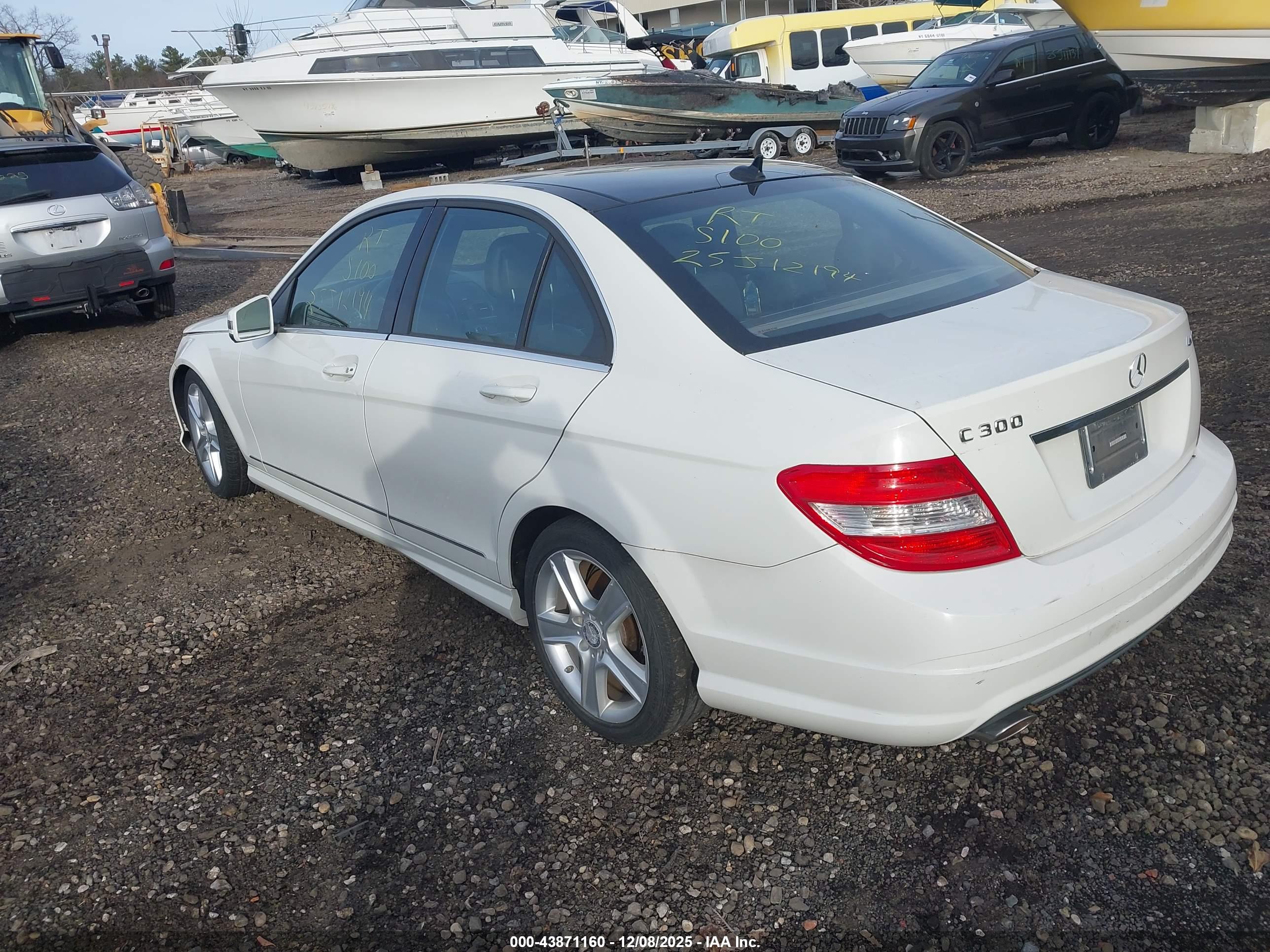 MERCEDES-BENZ C image 3
