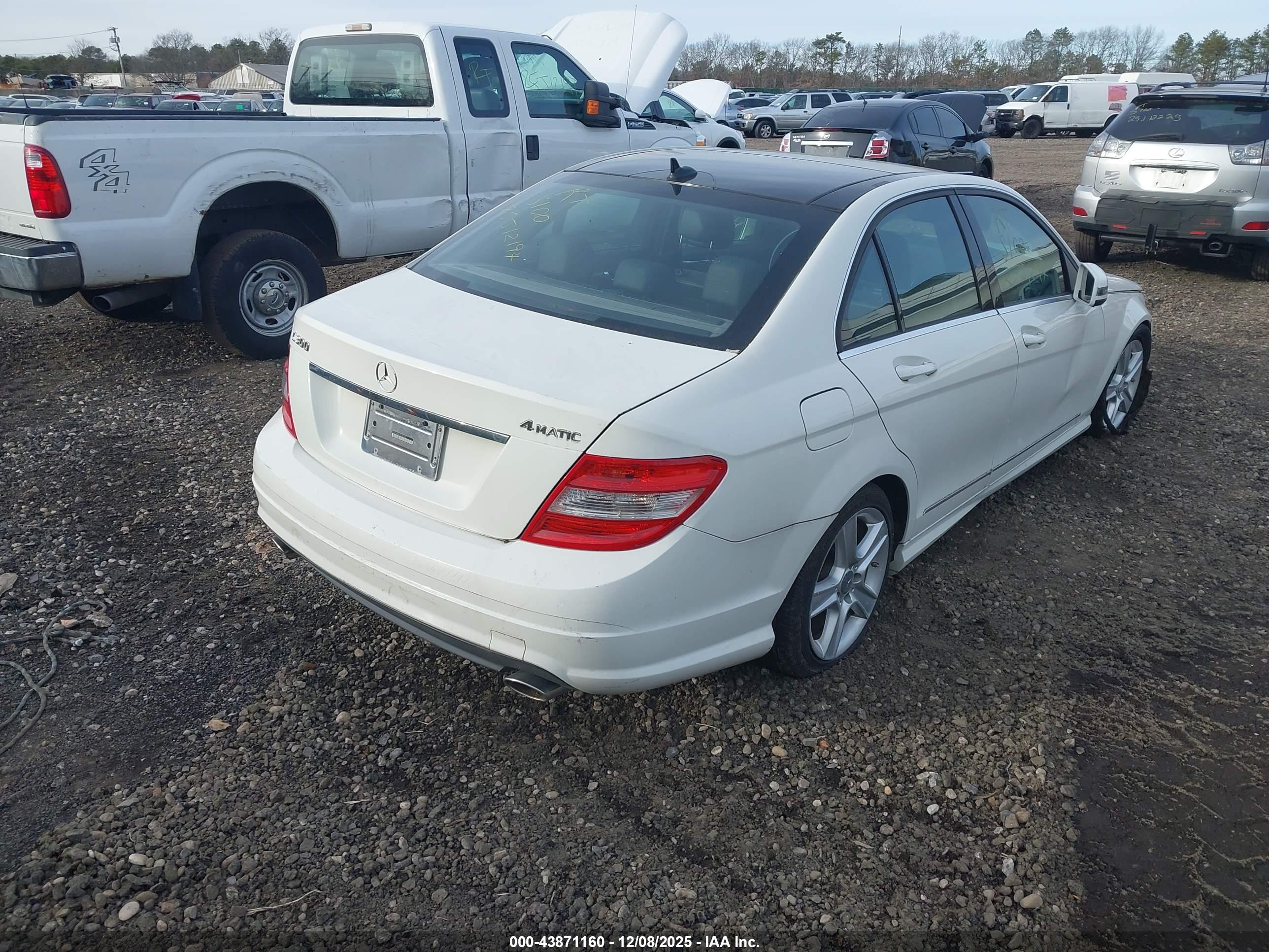 MERCEDES-BENZ C image 4