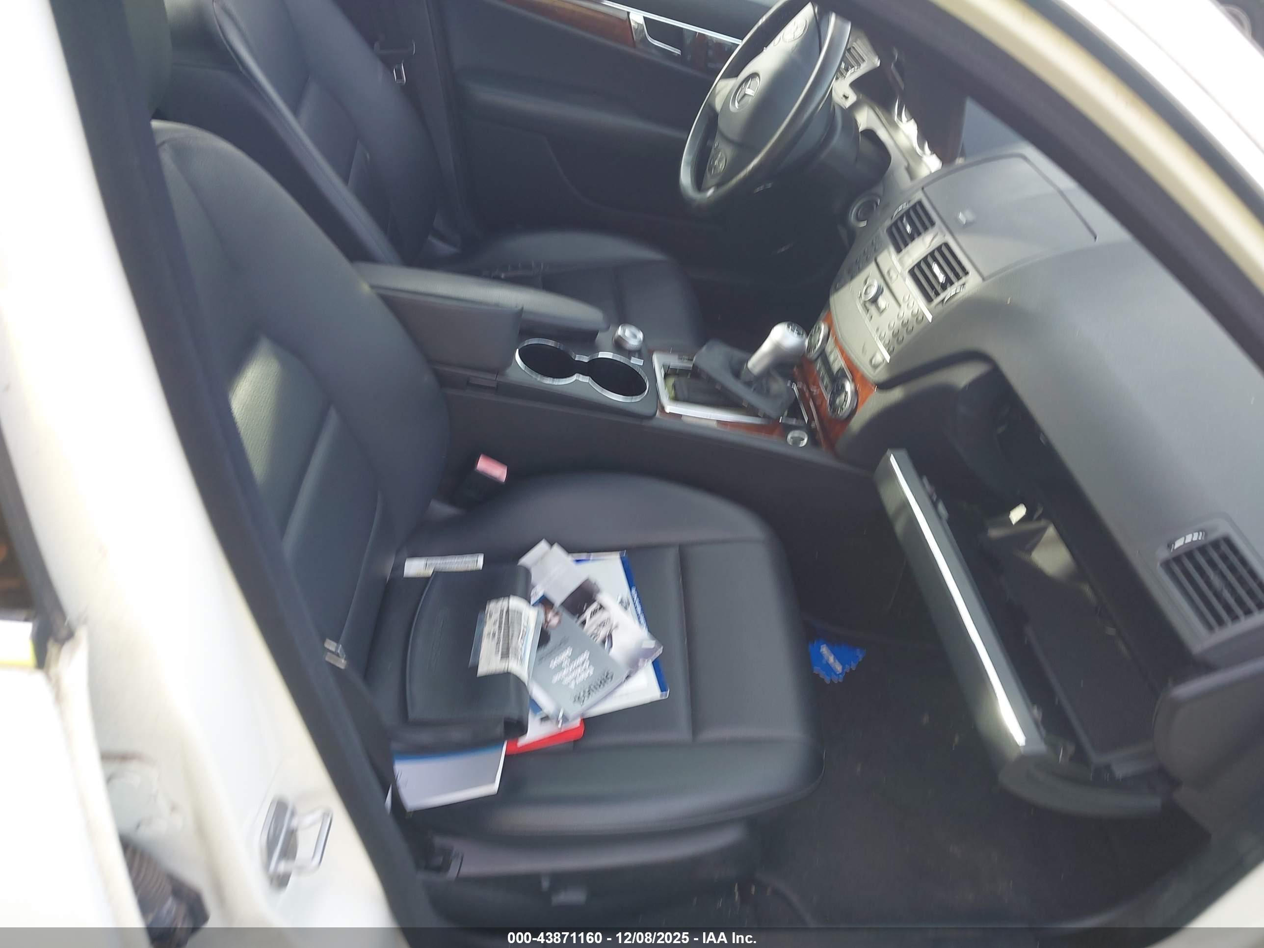 MERCEDES-BENZ C image 5