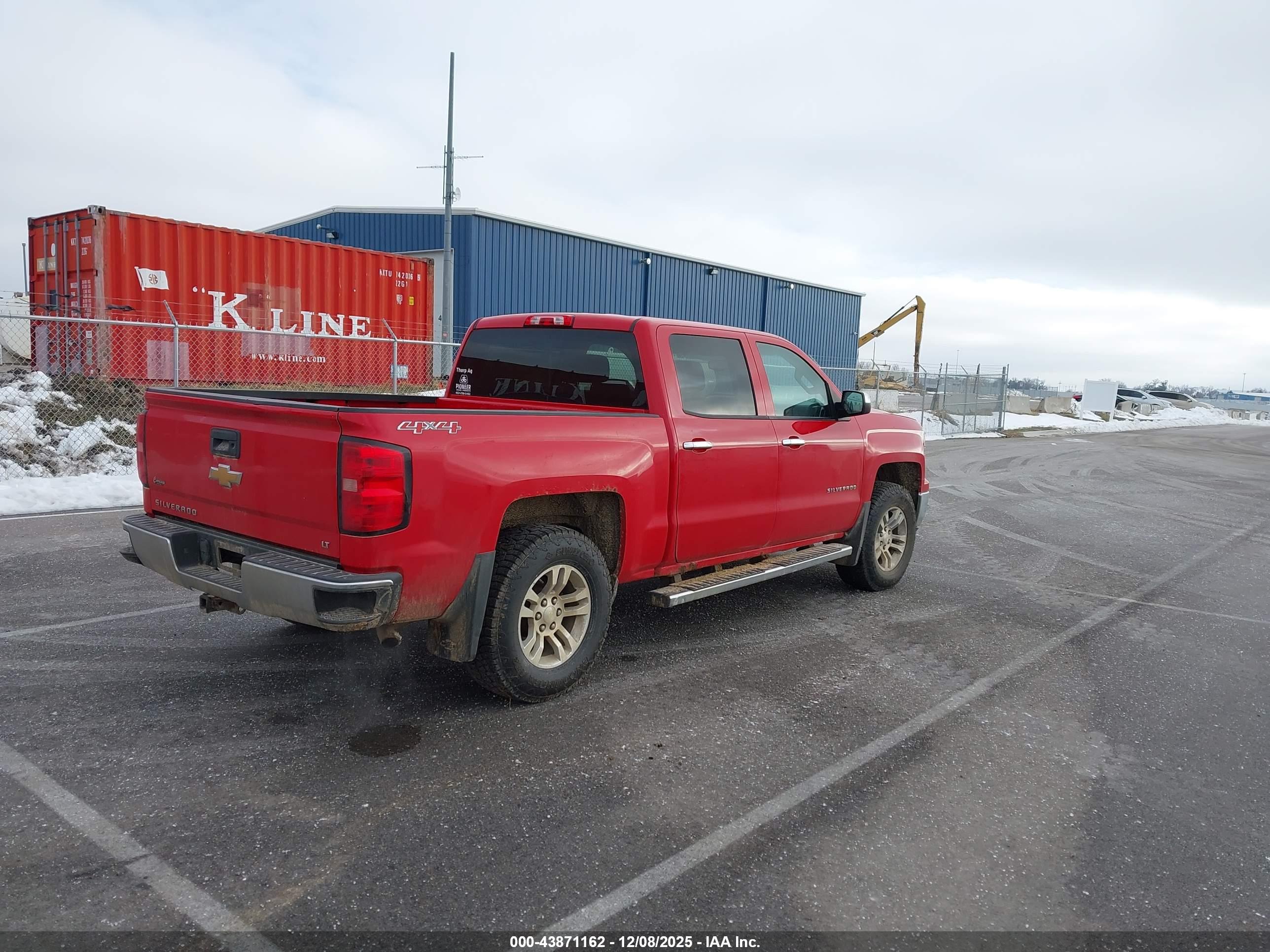 CHEVROLET SILVERADO image 4