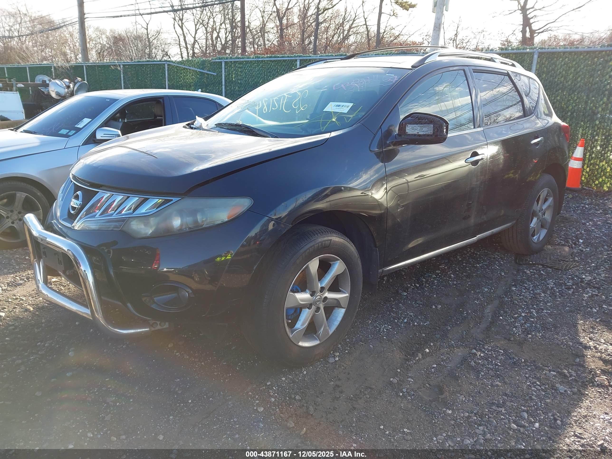 NISSAN MURANO image 2