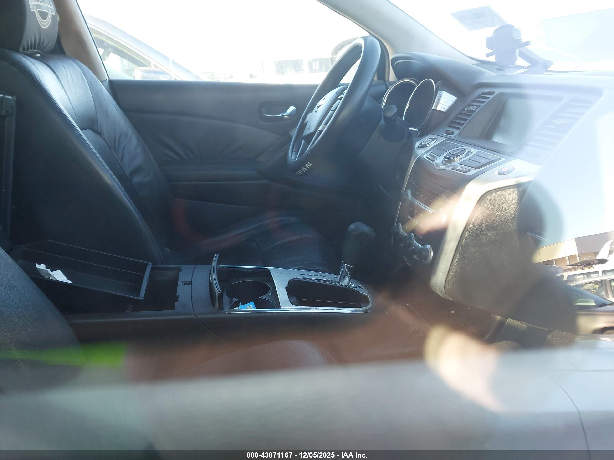 NISSAN MURANO image 5