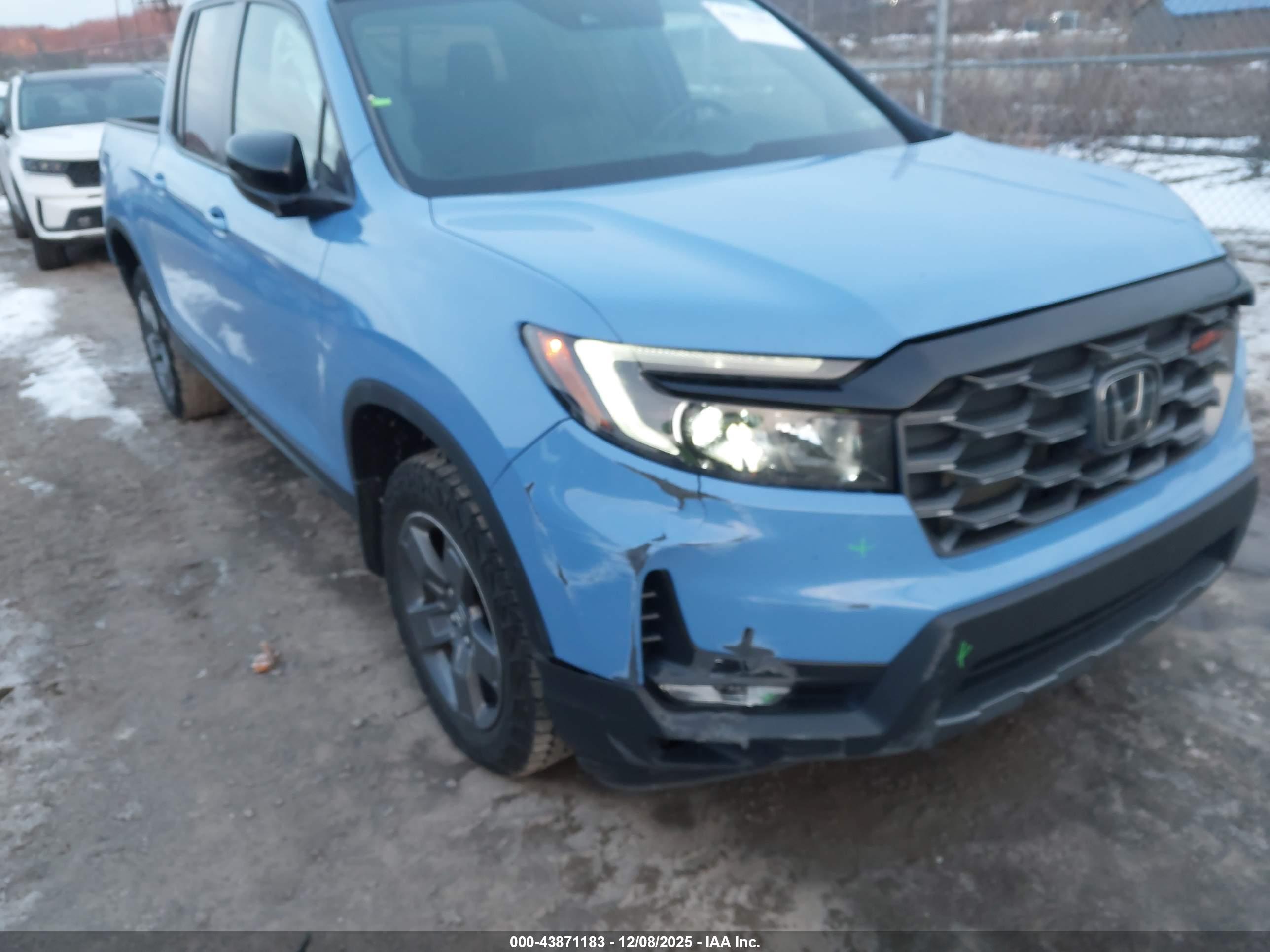 HONDA RIDGELINE image 6