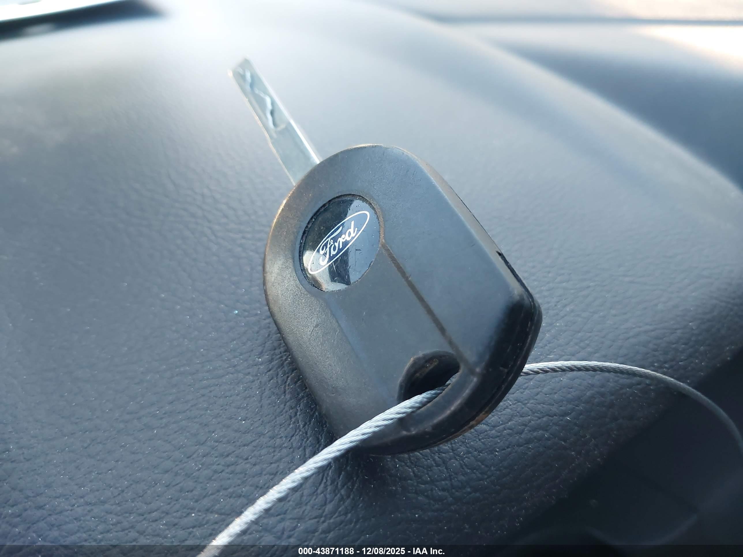 FORD FOCUS image 11