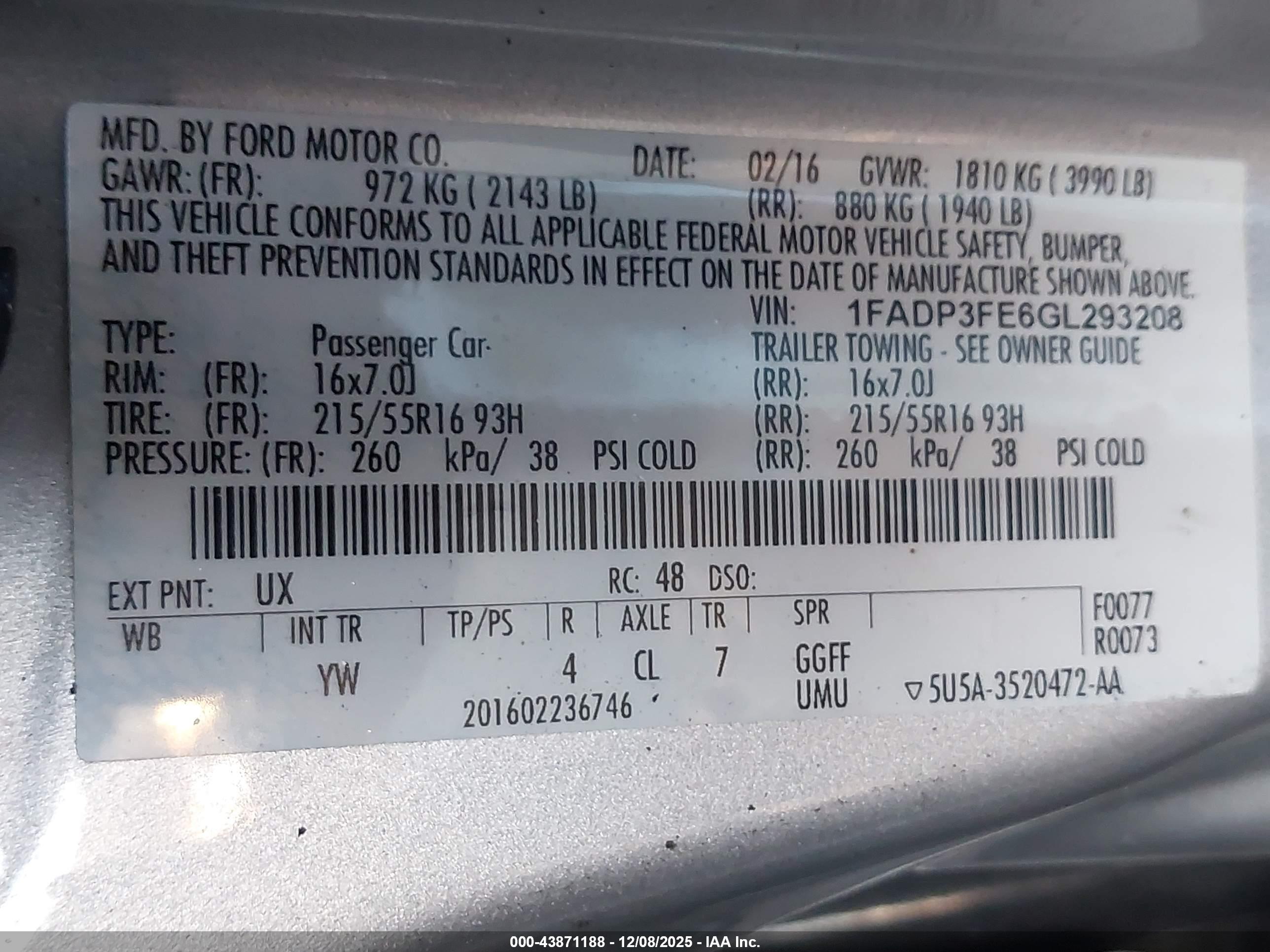 FORD FOCUS image 9