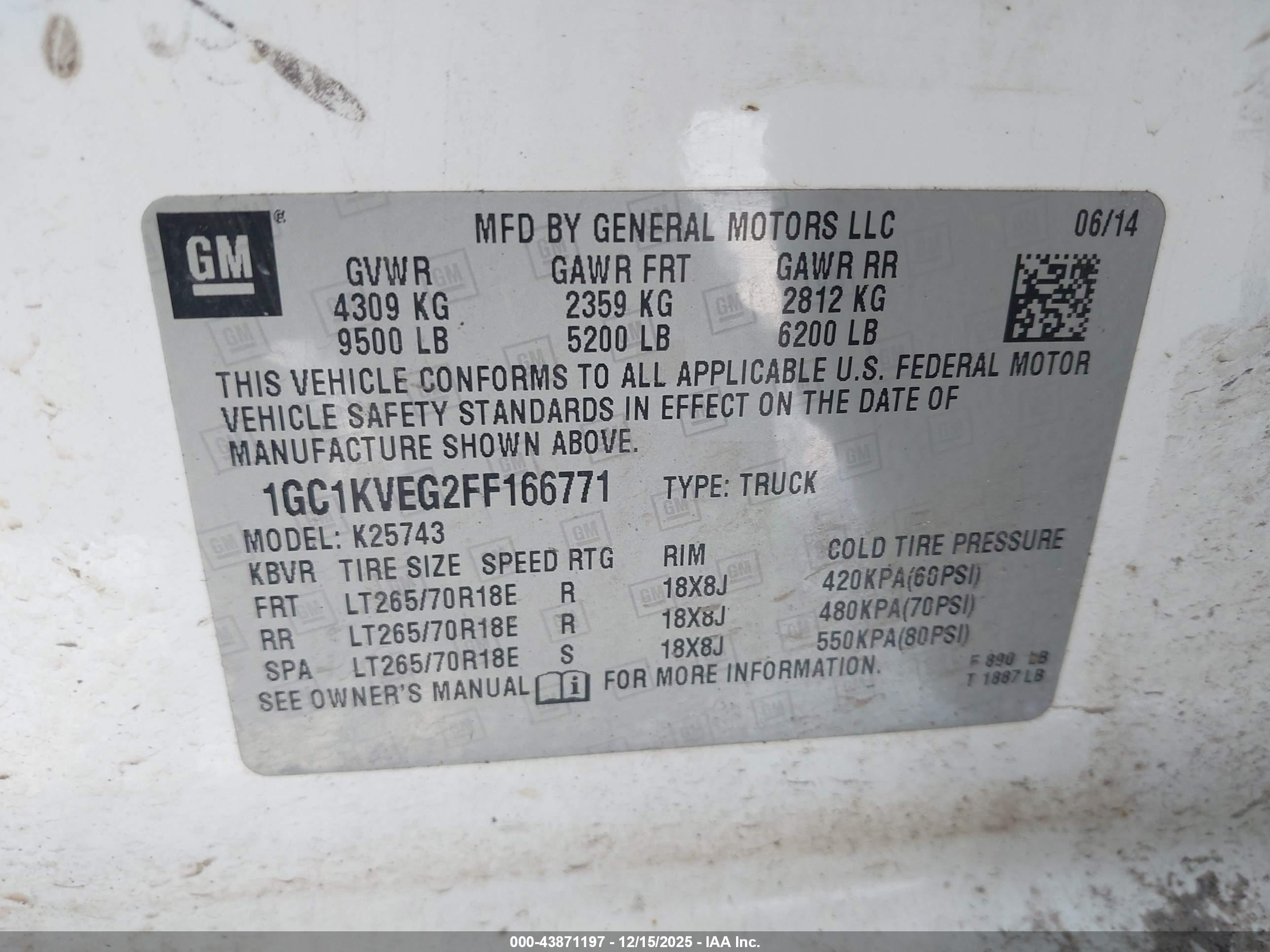 CHEVROLET SILVERADO image 9