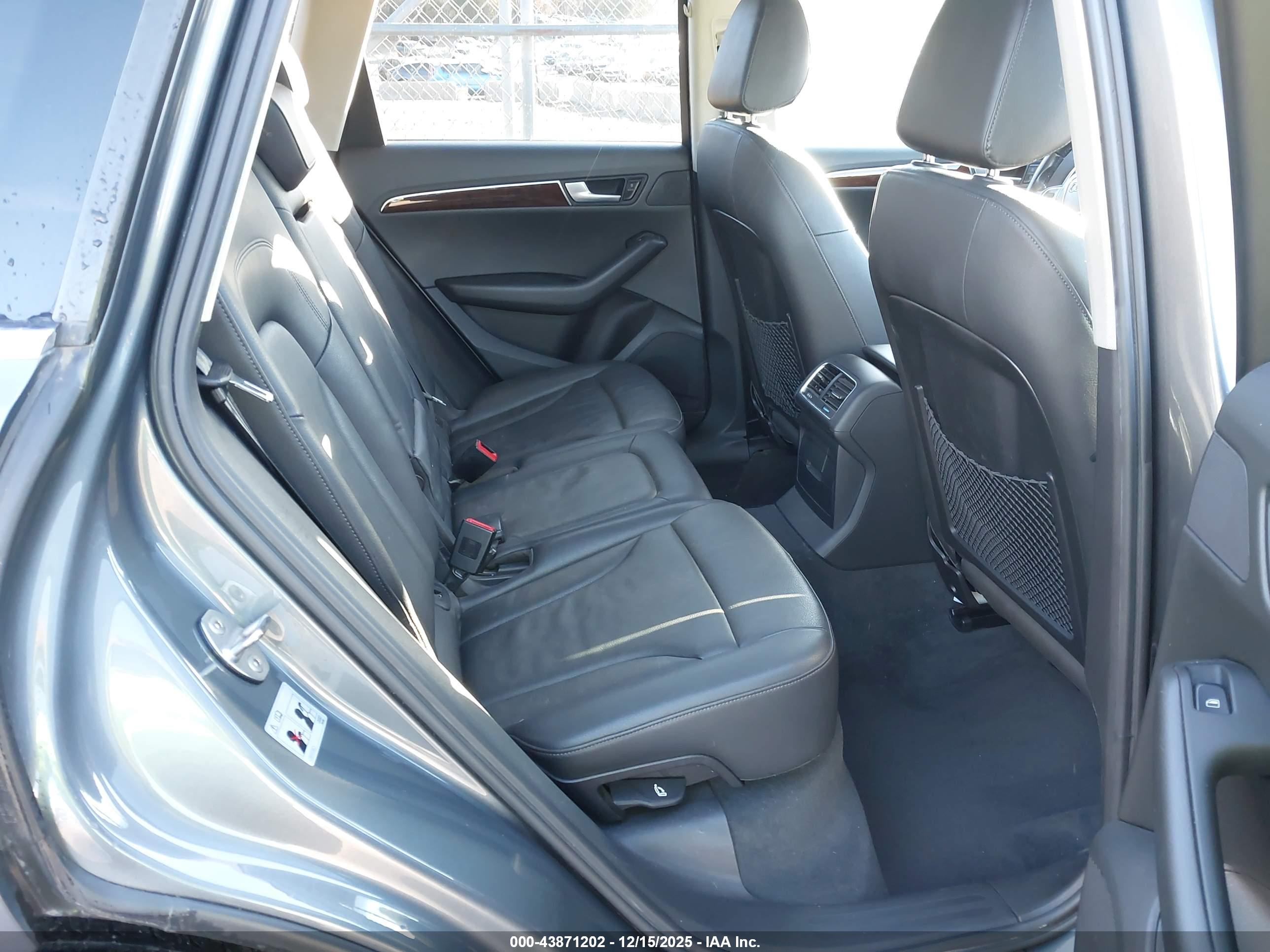 AUDI Q5 image 8