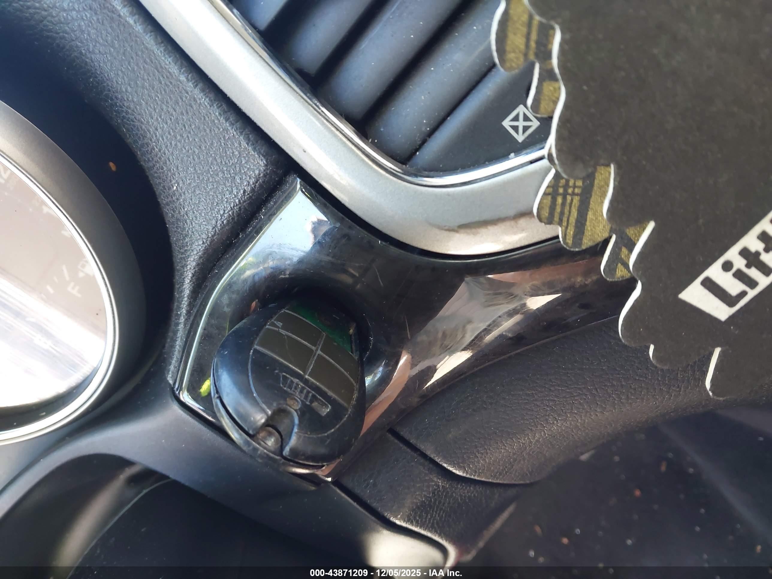 JEEP GRAND image 11