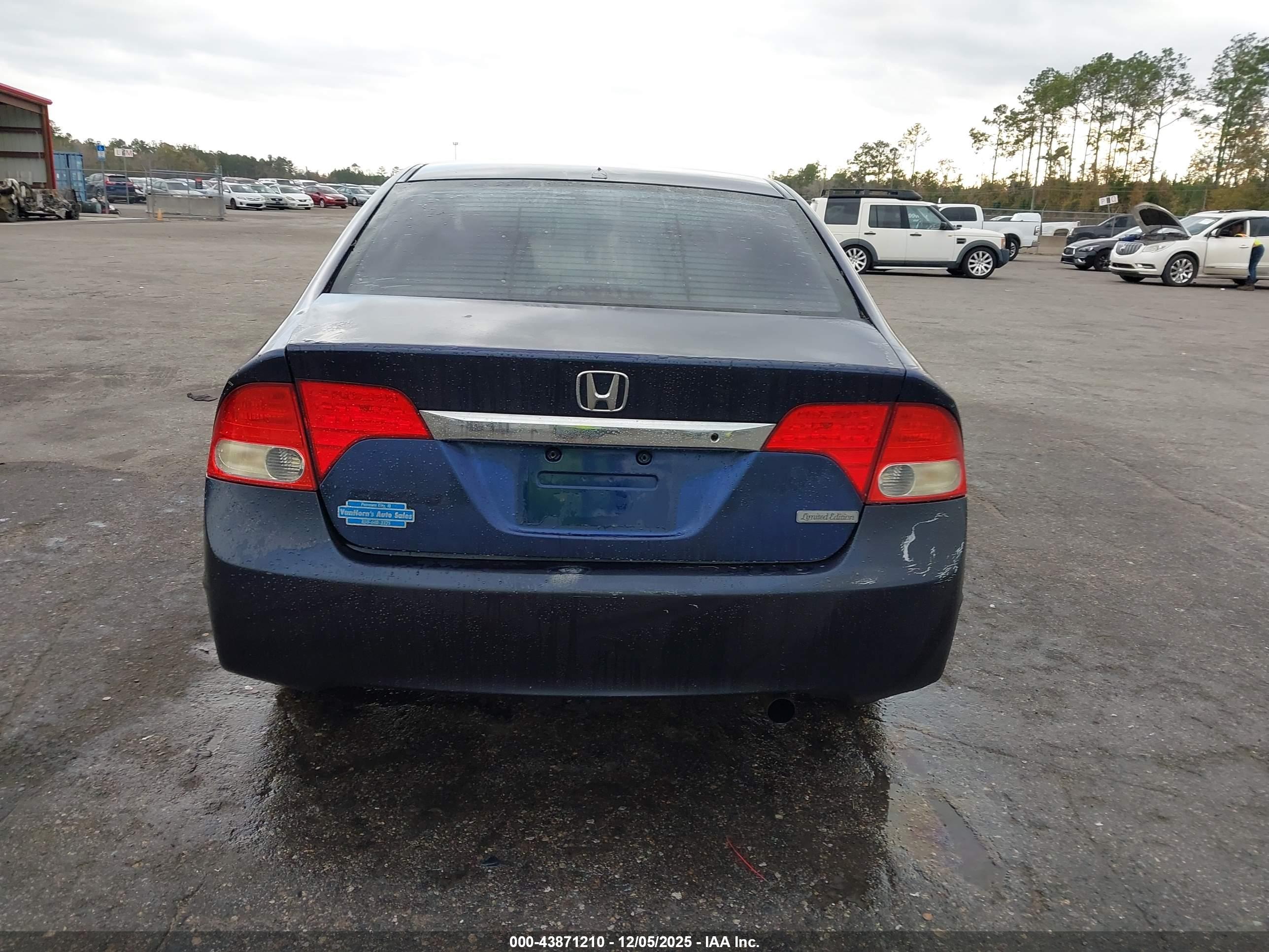 HONDA CIVIC image 6