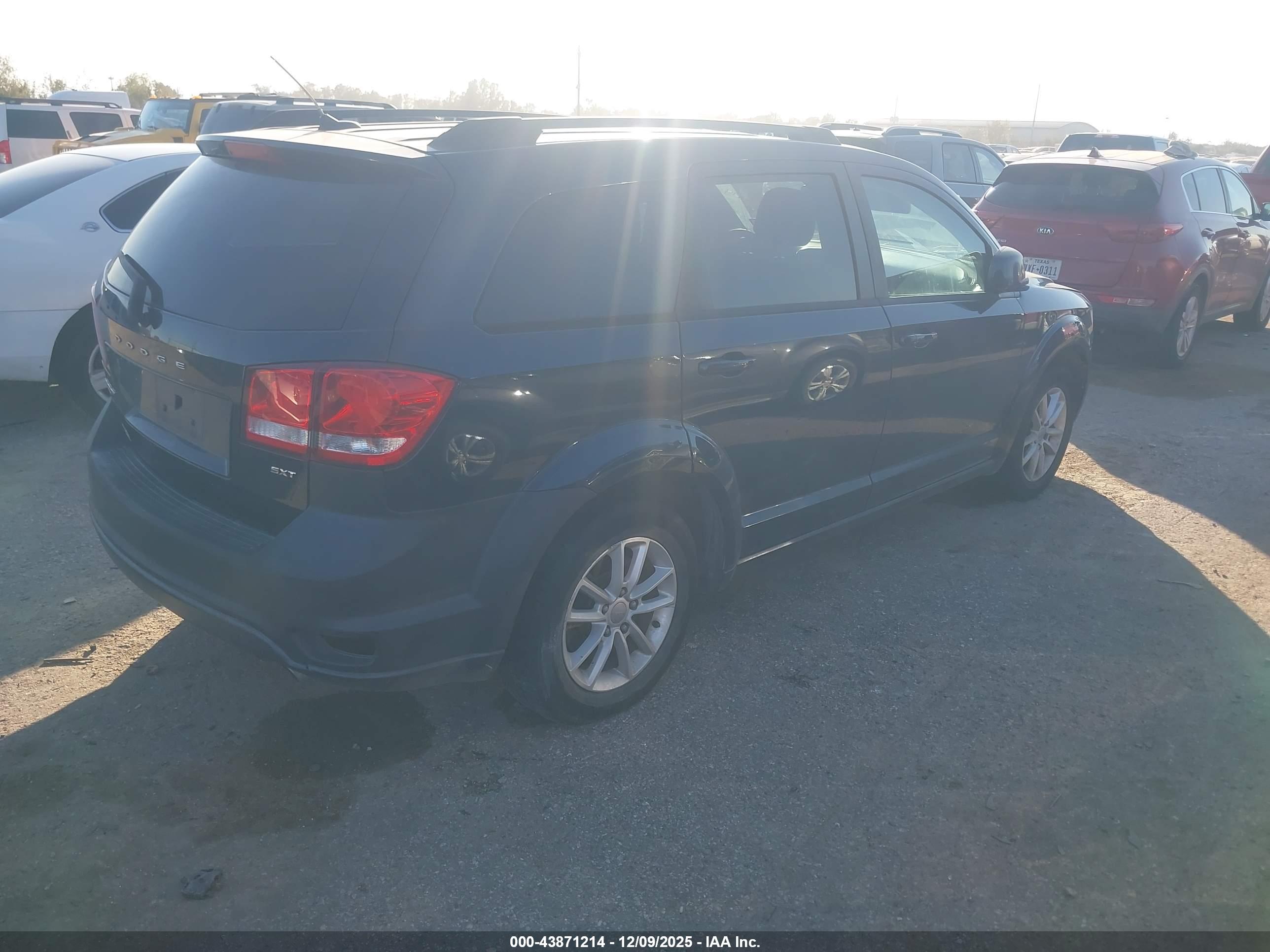 DODGE JOURNEY image 4