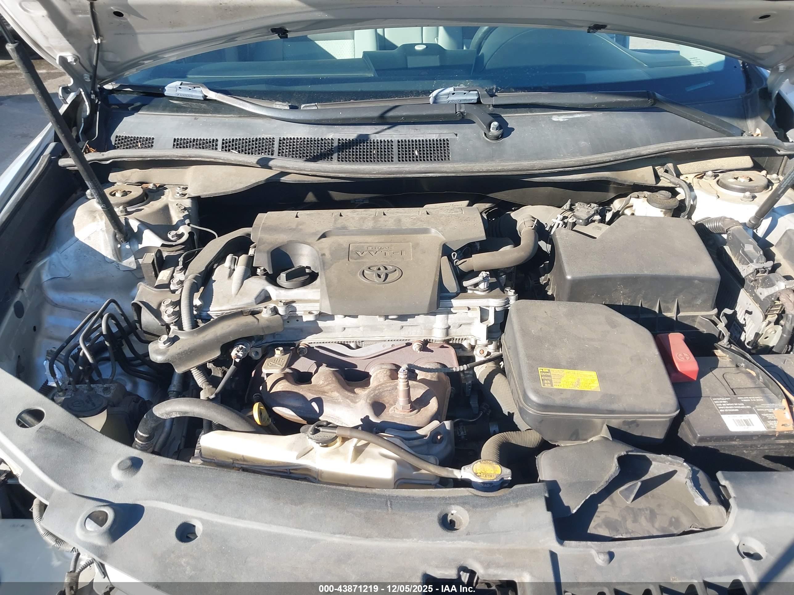 TOYOTA CAMRY image 10