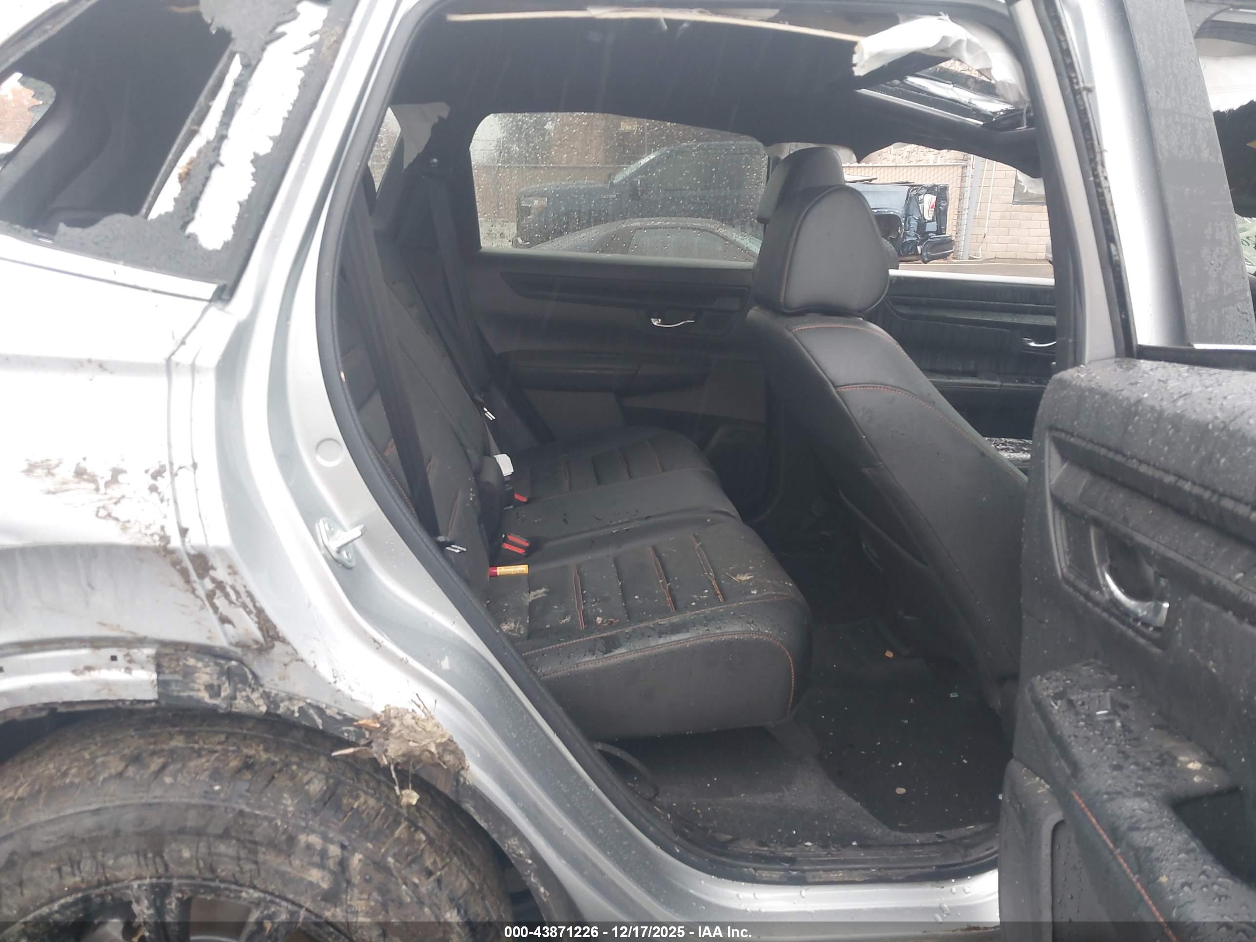 HONDA CR-V image 8