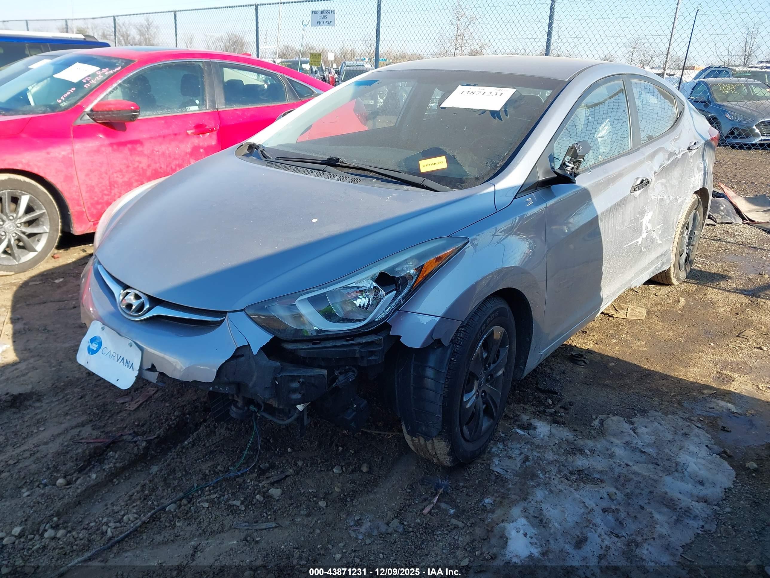 HYUNDAI ELANTRA image 2