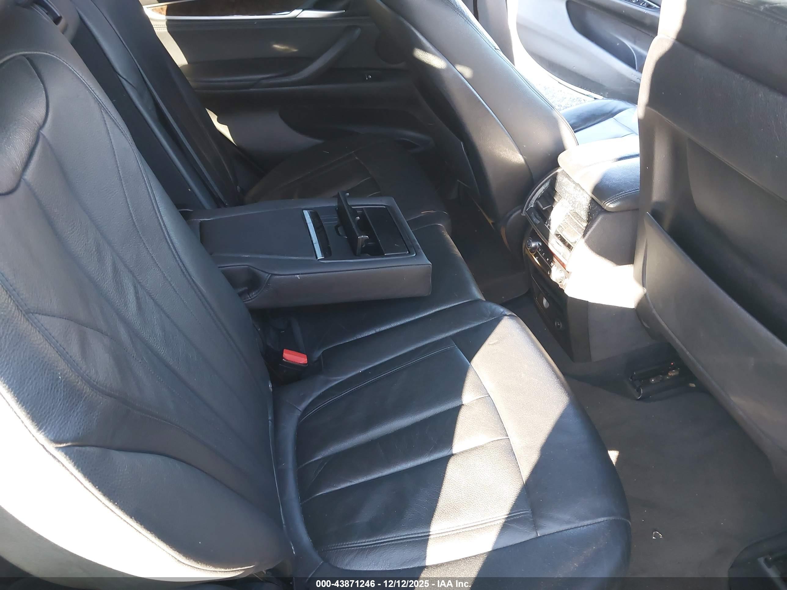 BMW X5 image 8