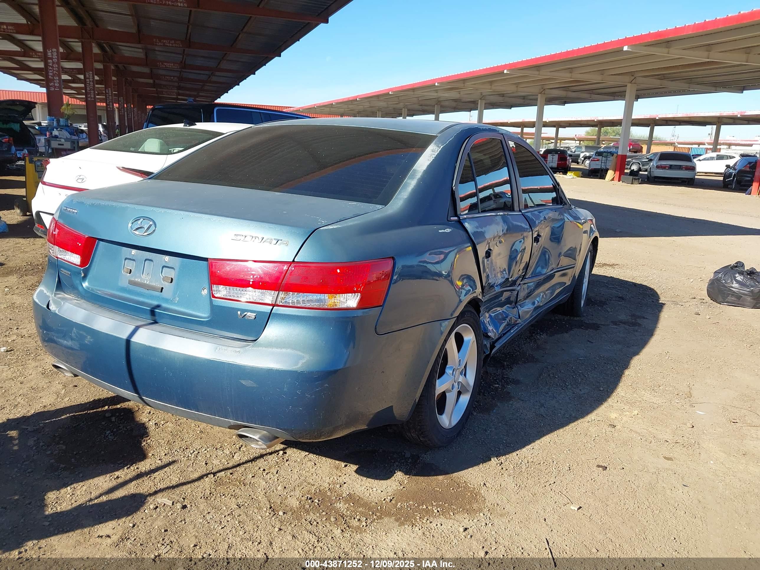HYUNDAI SONATA image 4