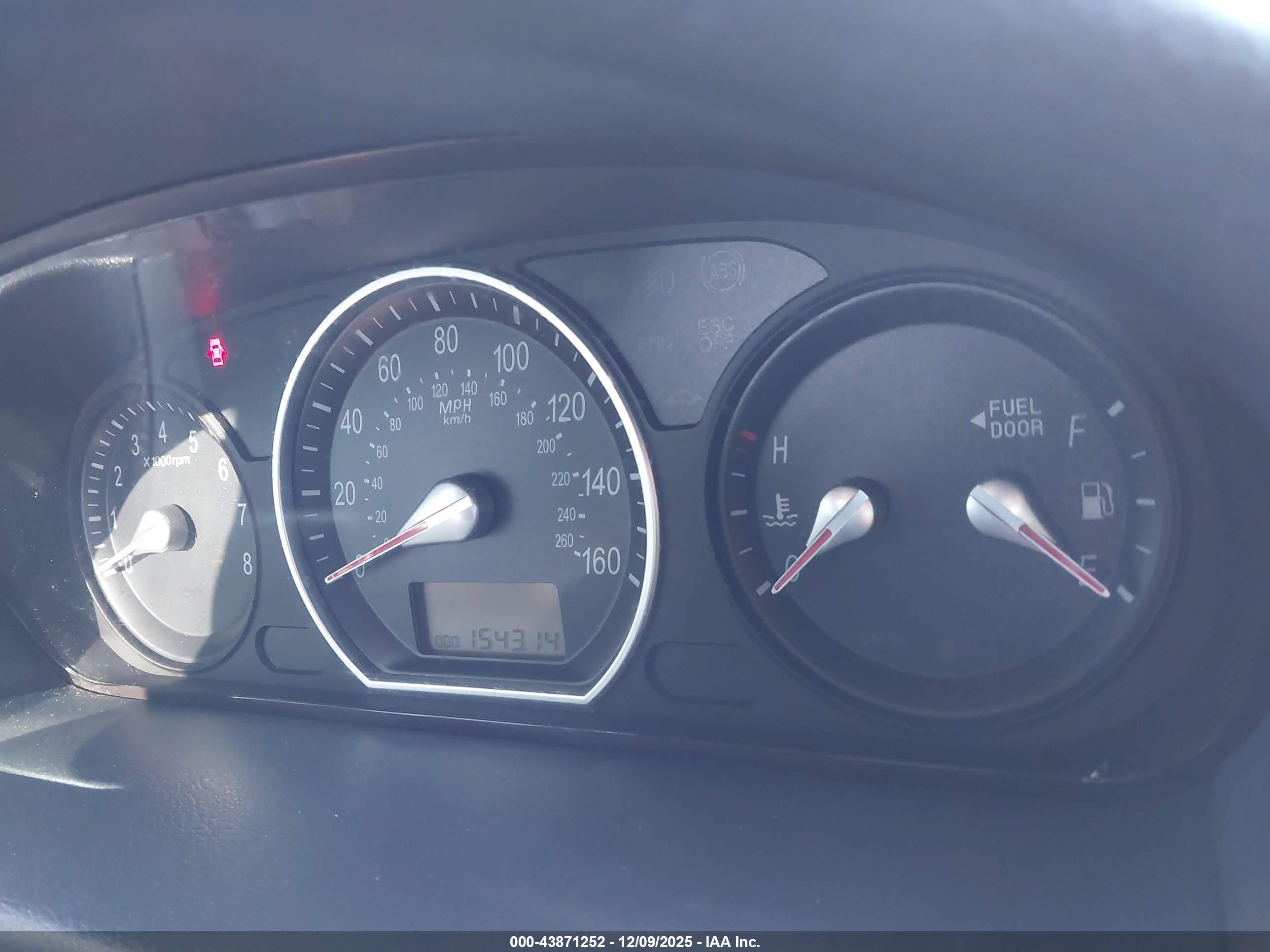 HYUNDAI SONATA image 7