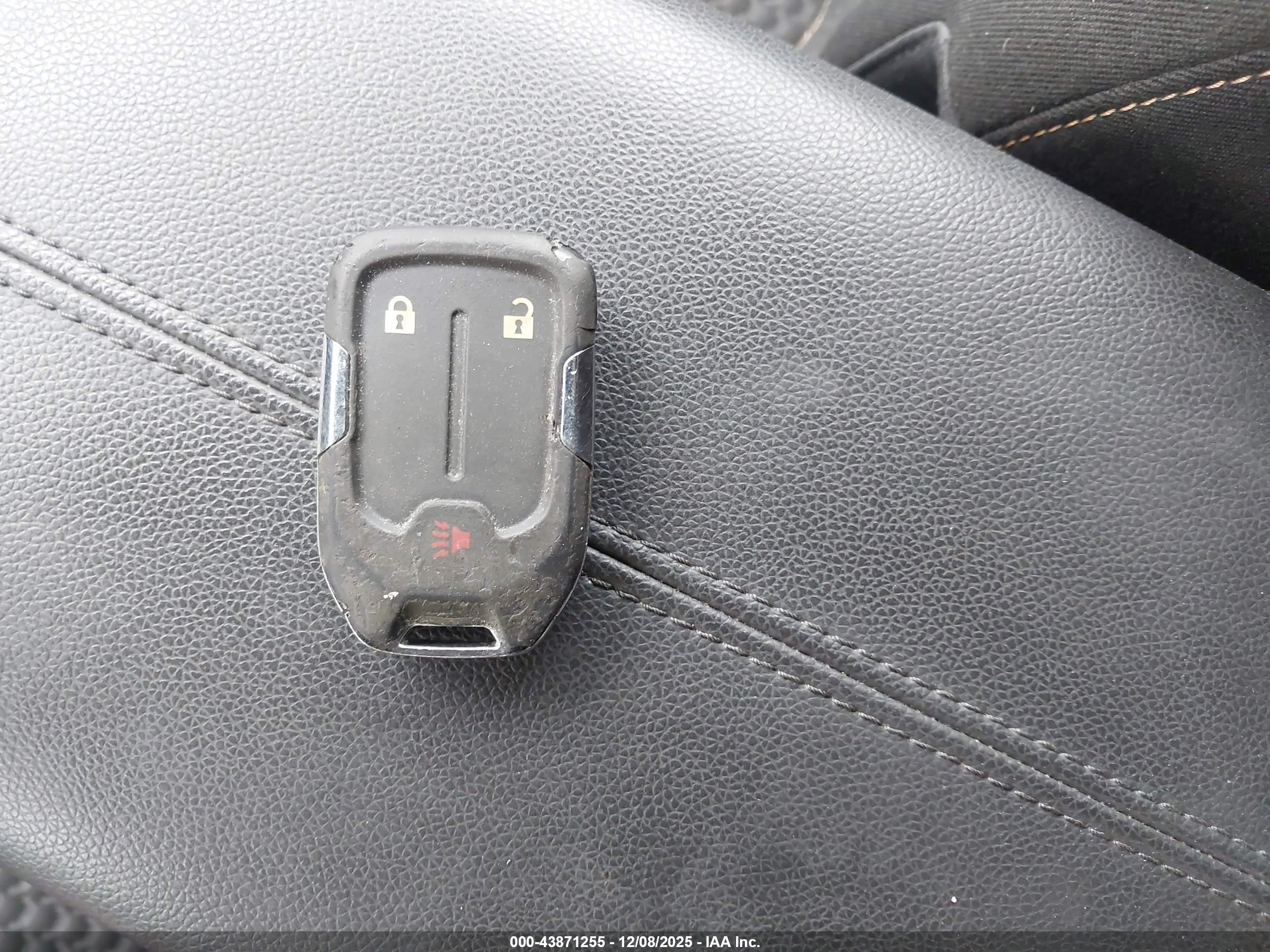 GMC TERRAIN image 11