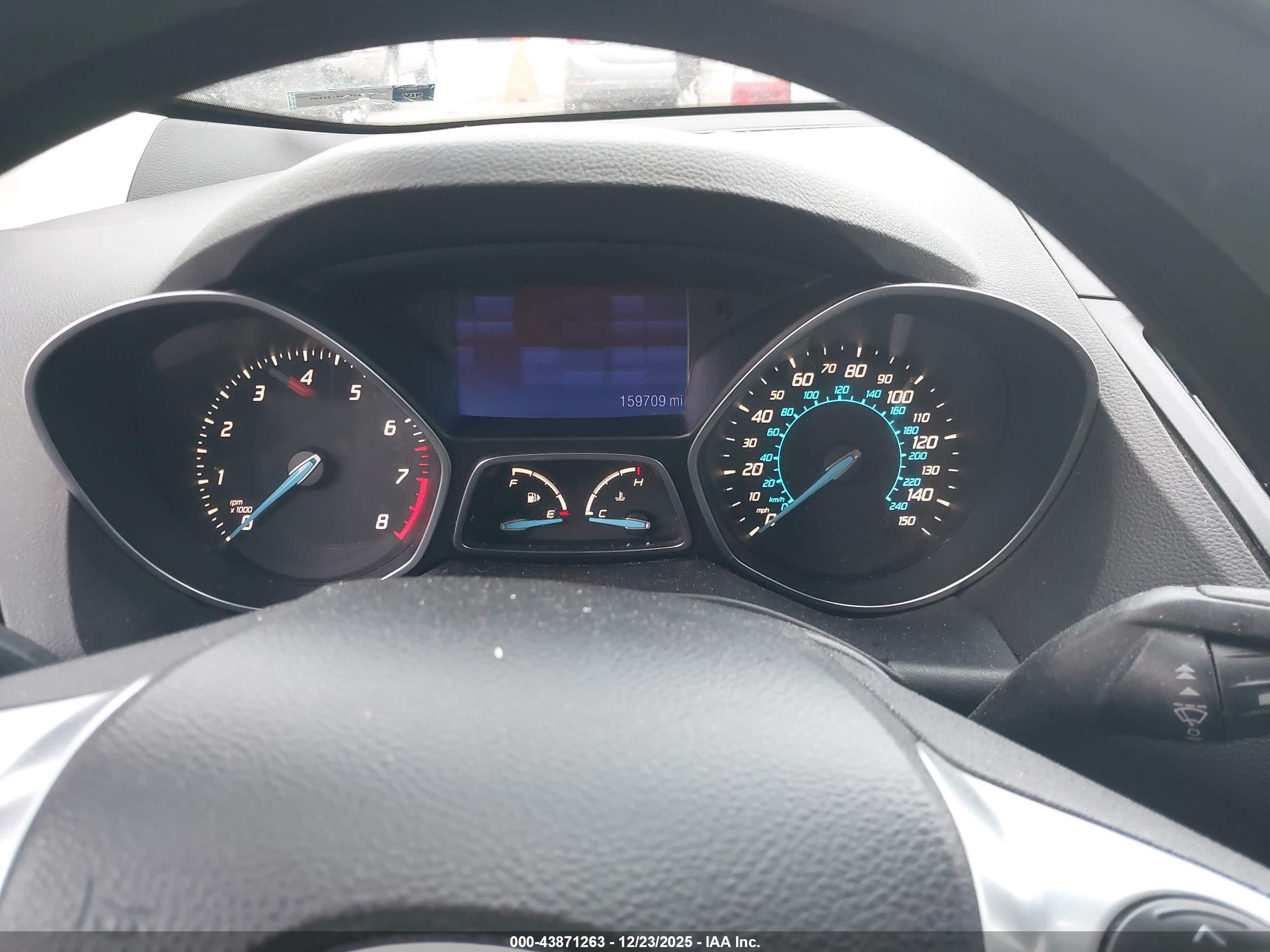 FORD ESCAPE image 7