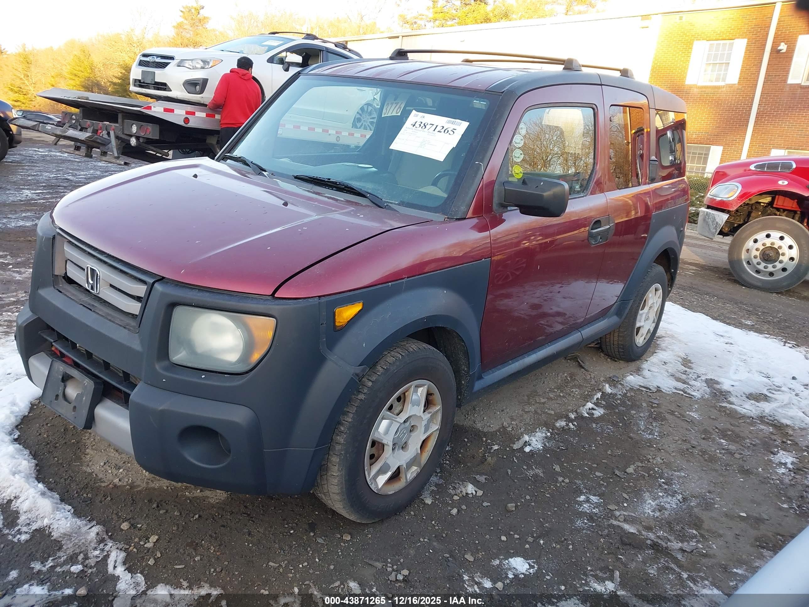 HONDA ELEMENT image 2