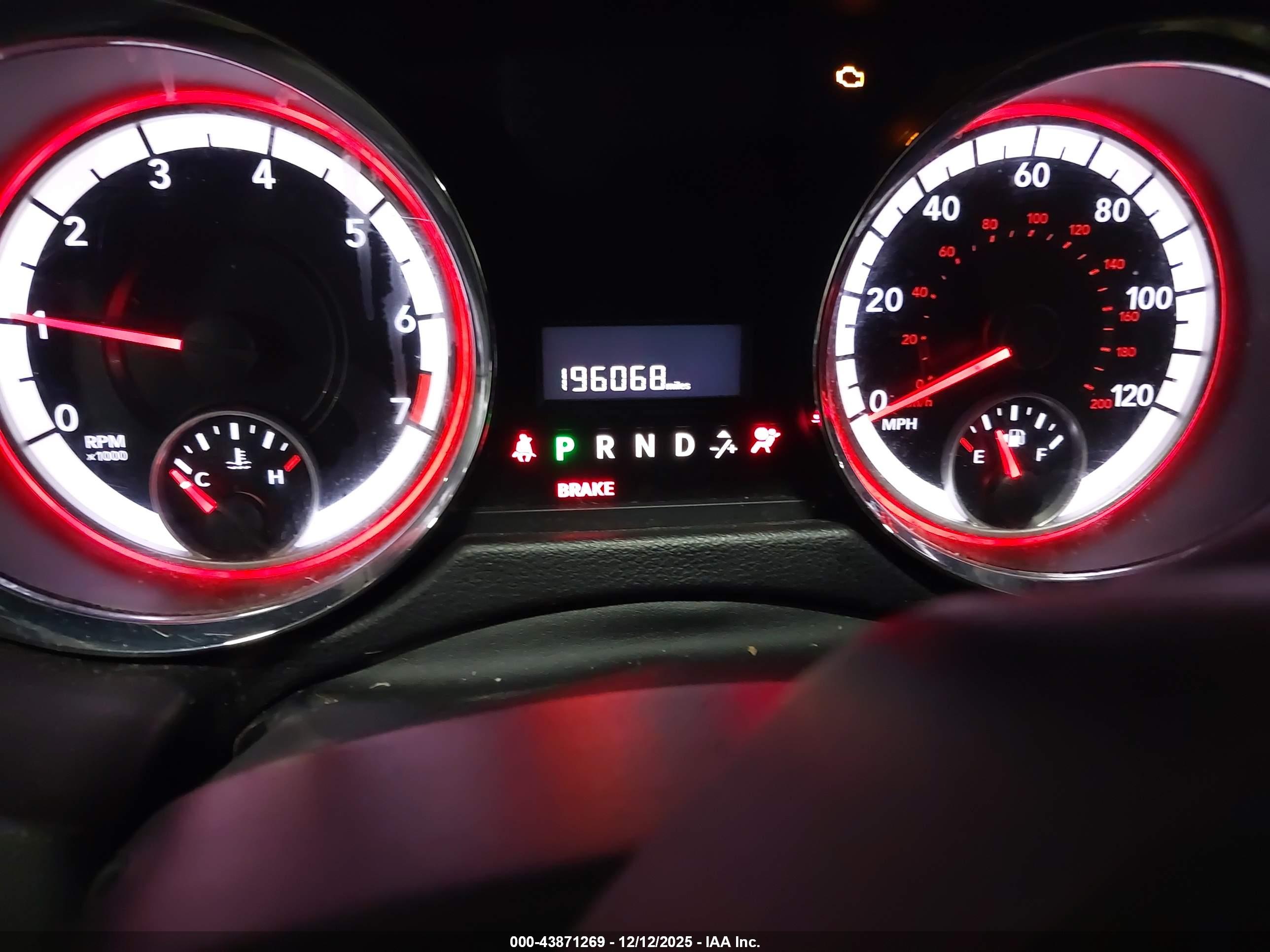 DODGE GRAND image 7