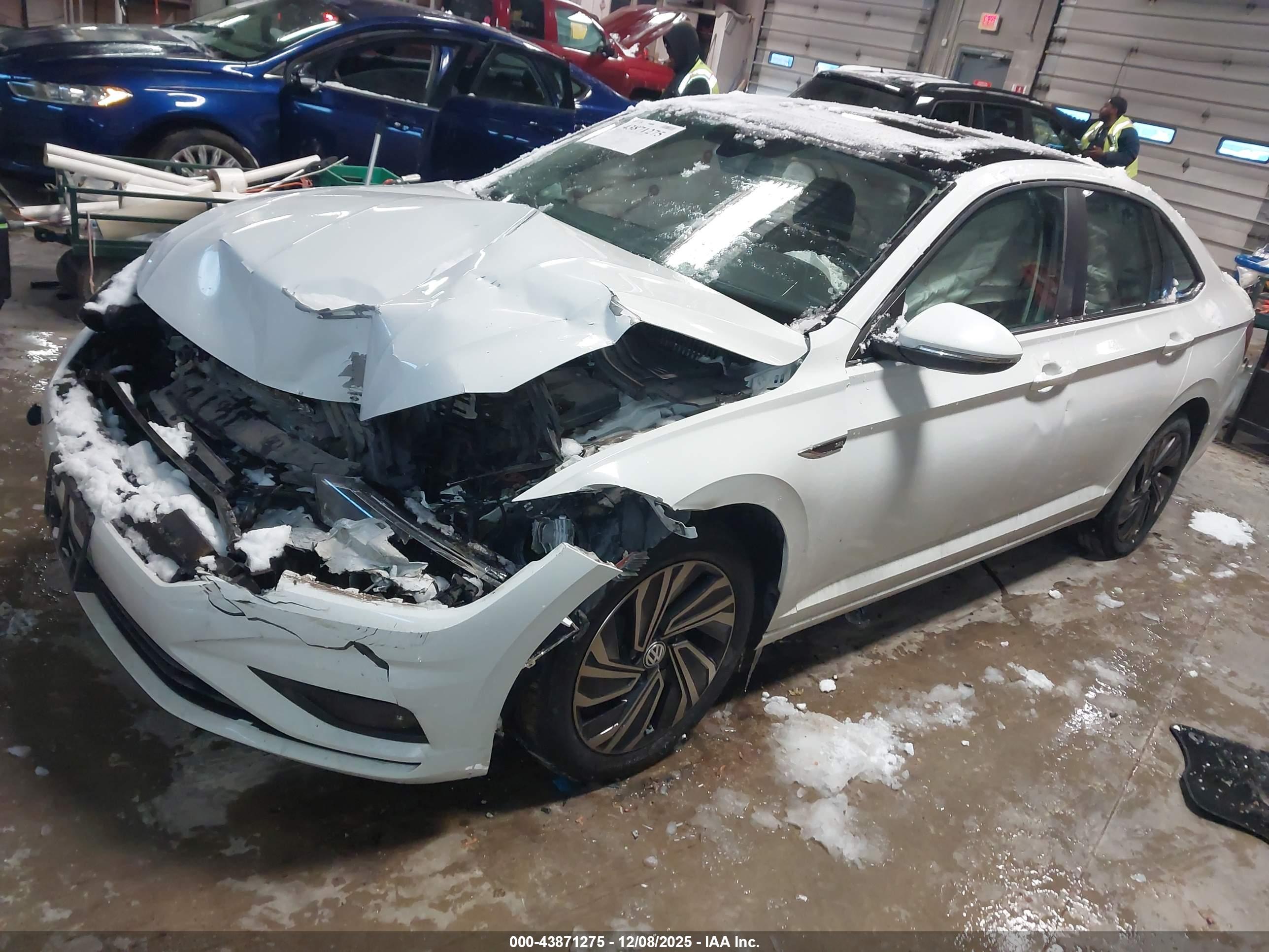 VOLKSWAGEN JETTA image 2