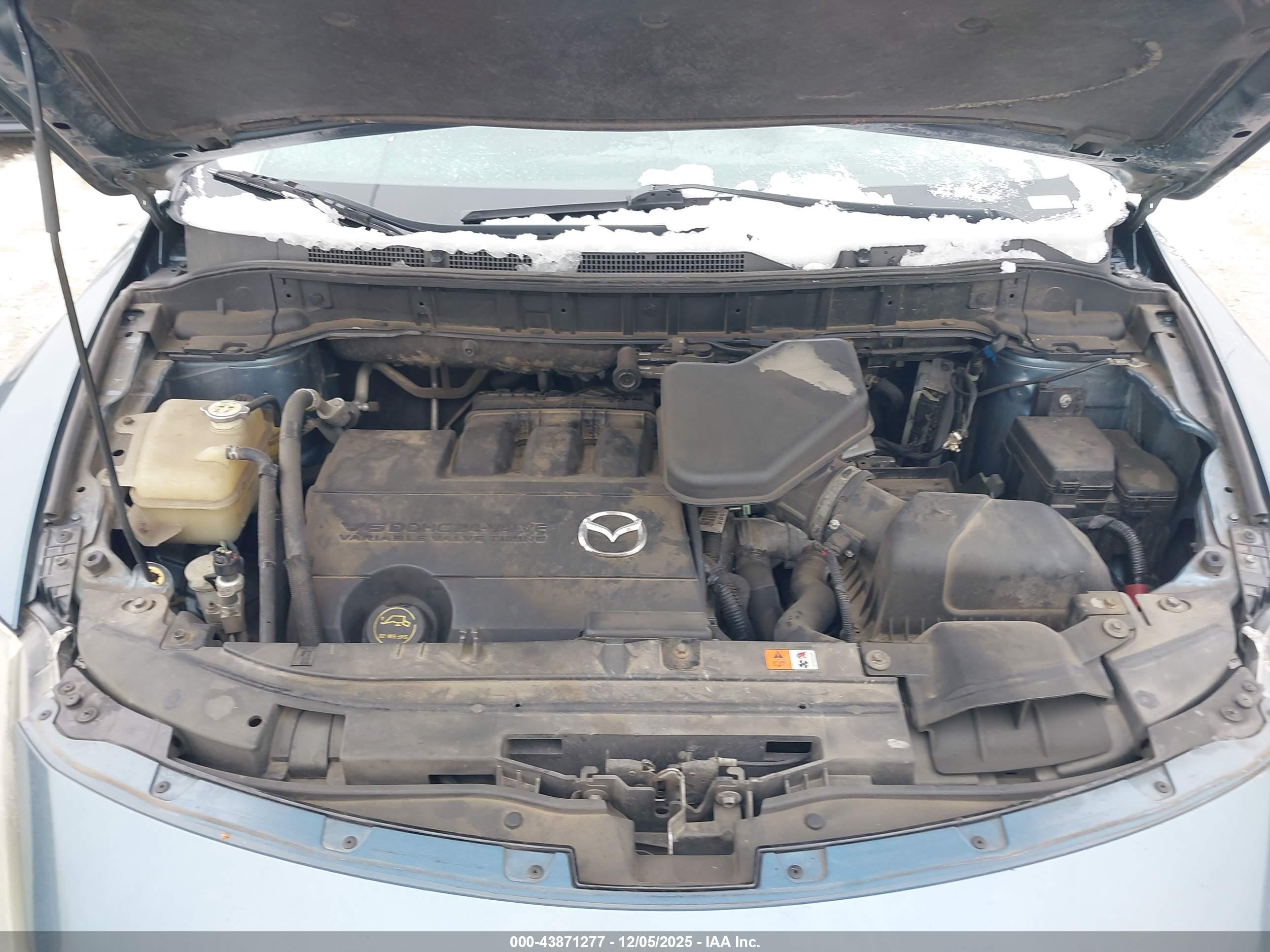 MAZDA CX-9 image 10