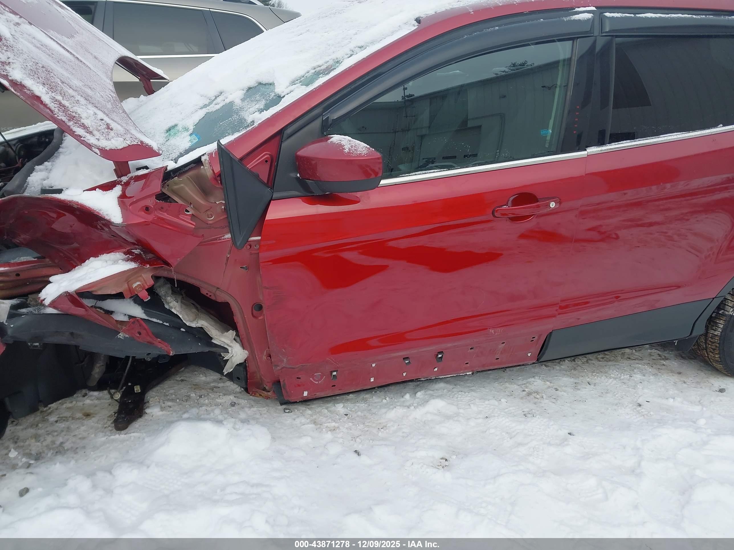 FORD ESCAPE image 6