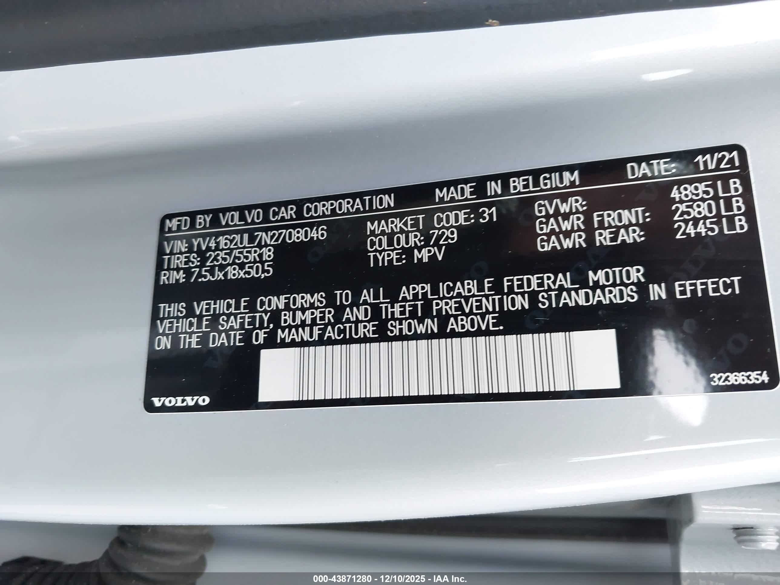 VOLVO XC40 image 9