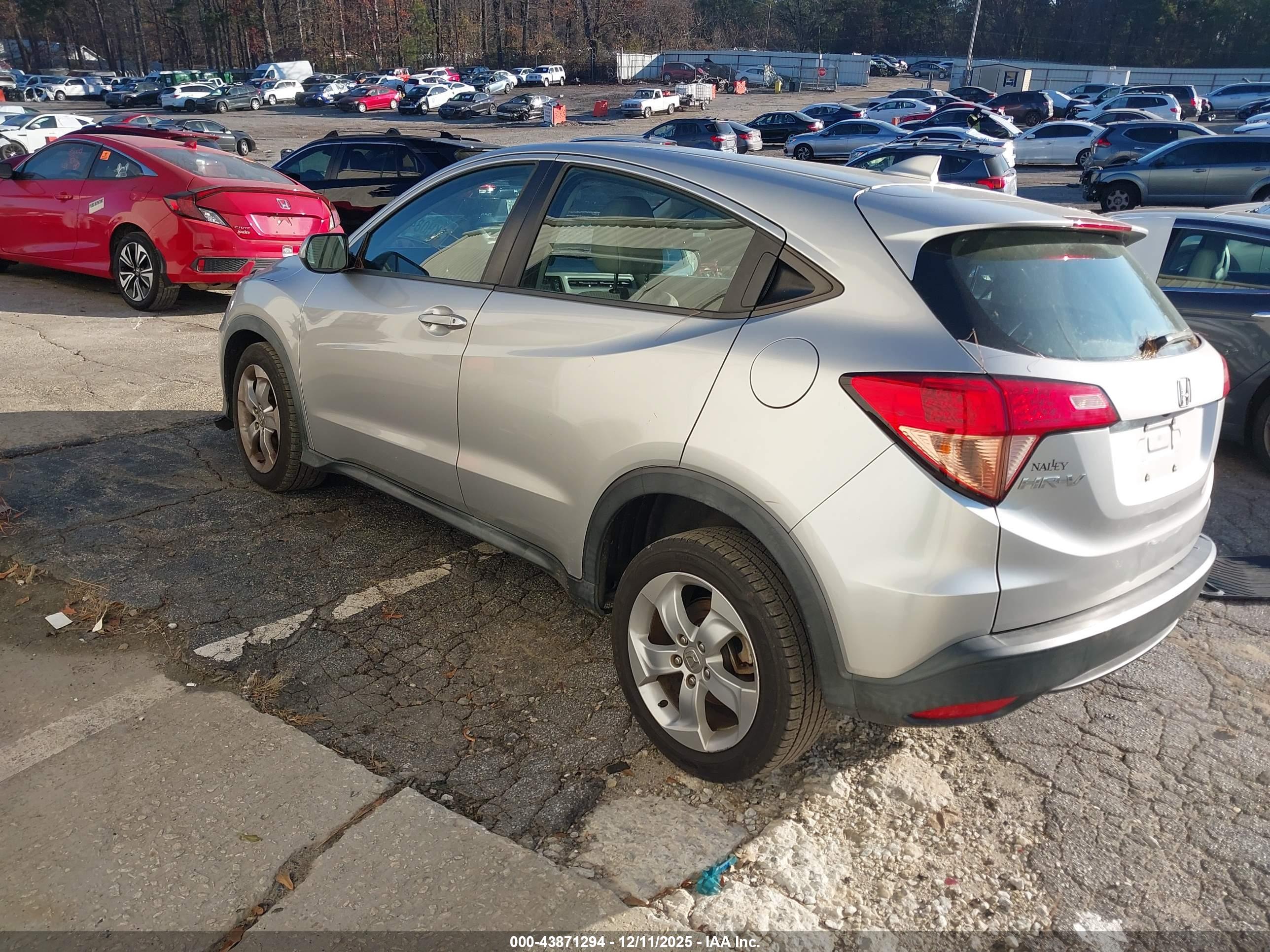 HONDA HR-V image 3