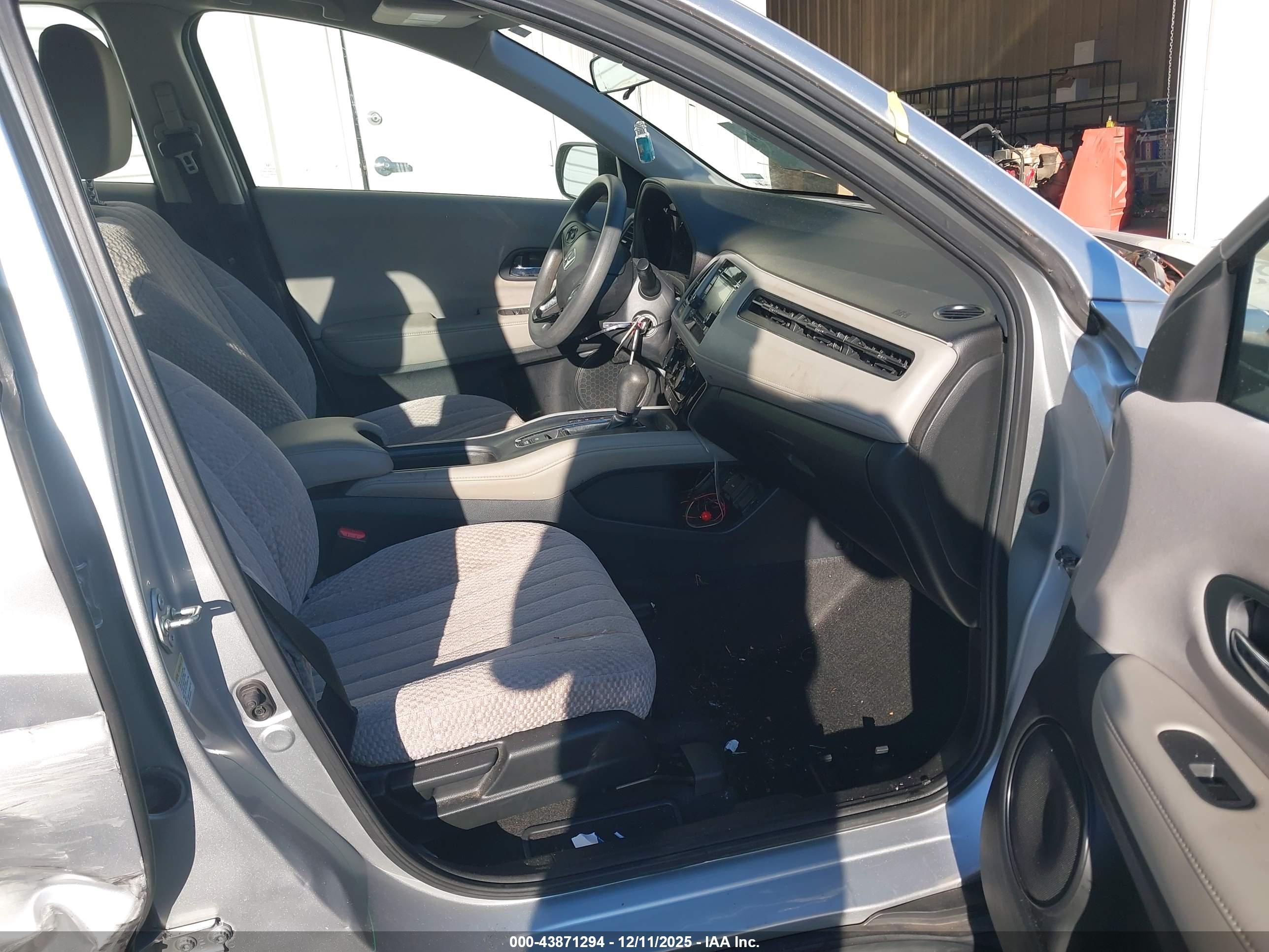 HONDA HR-V image 5