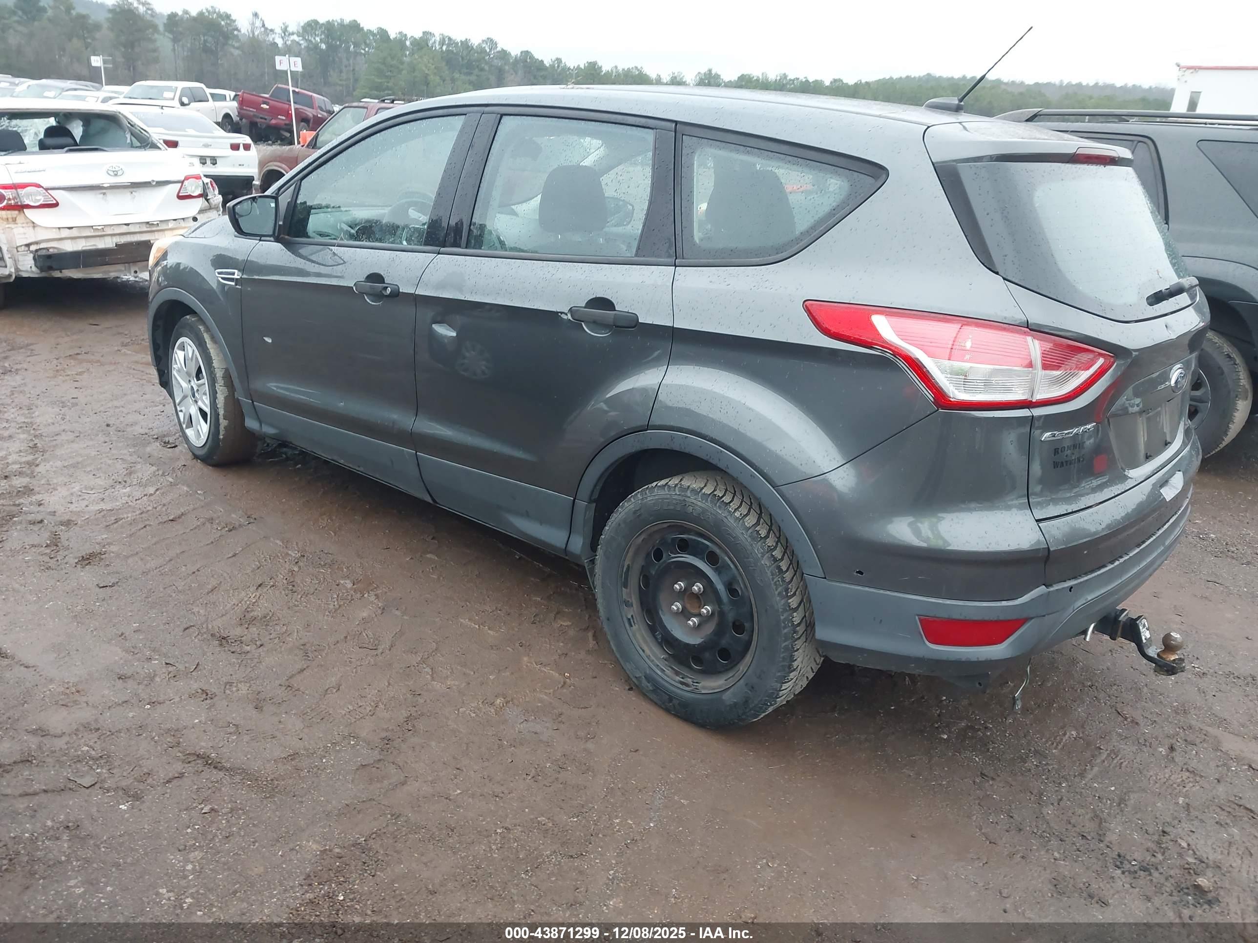 FORD ESCAPE image 3