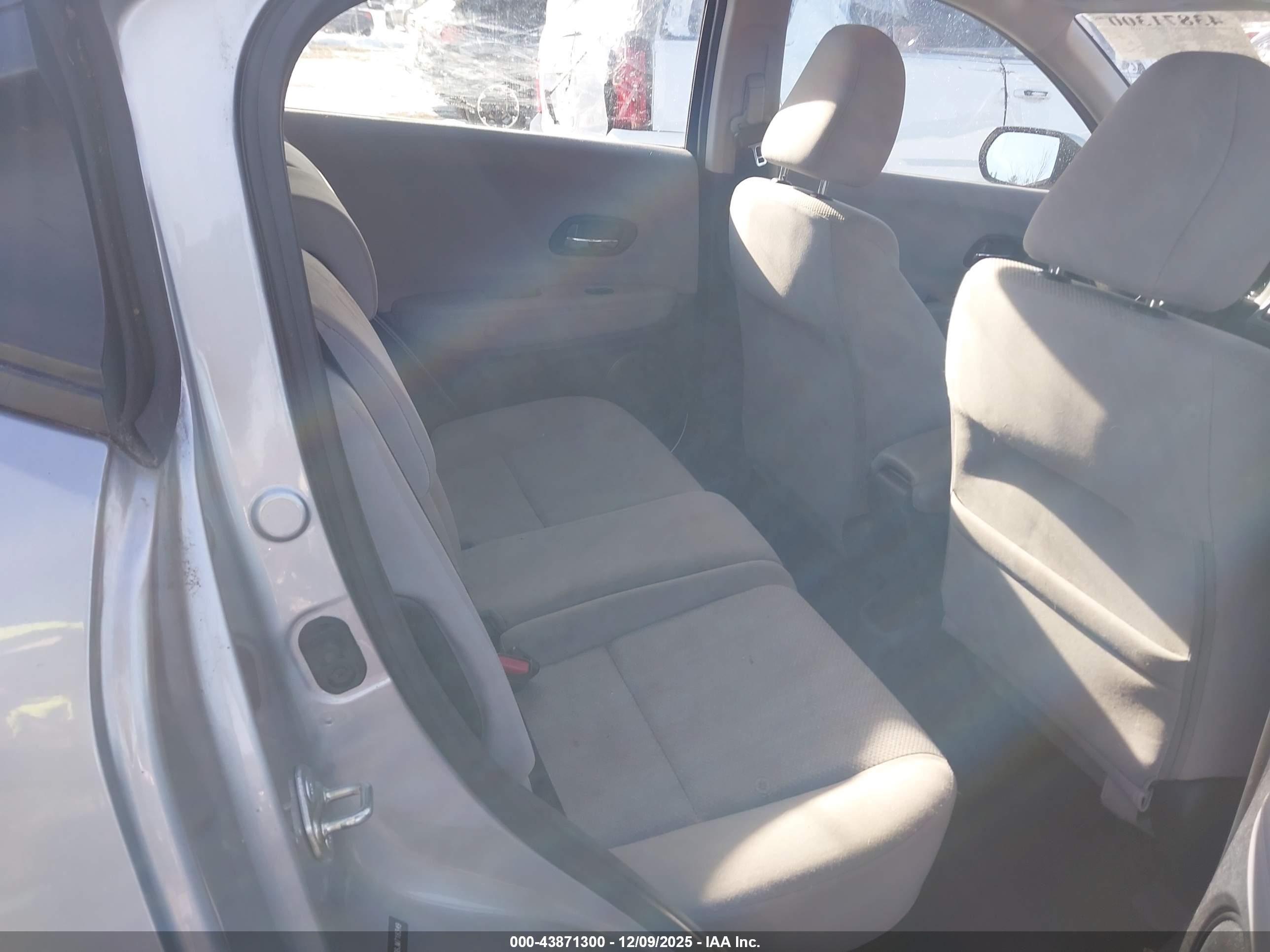 HONDA HR-V image 8