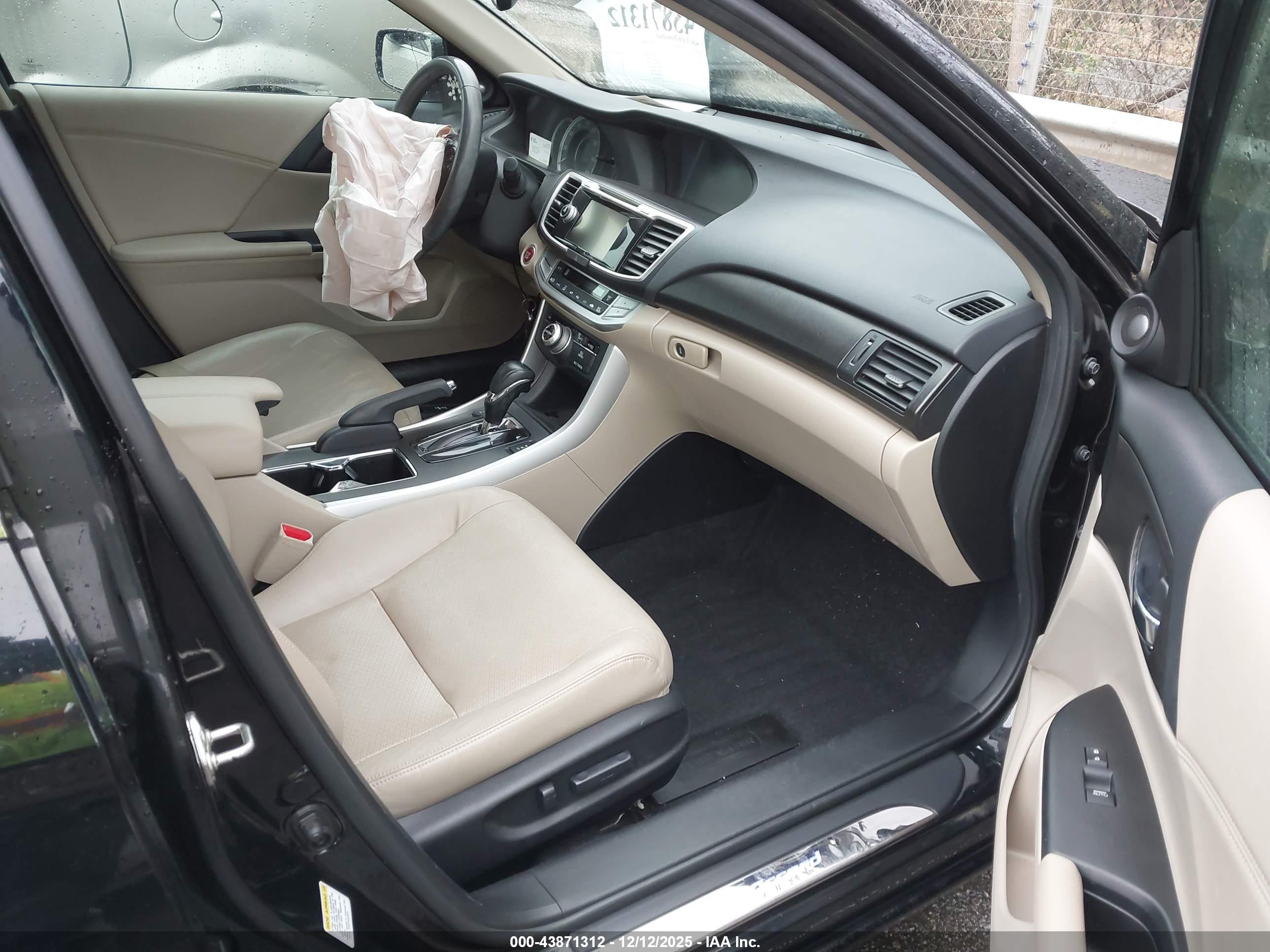 HONDA ACCORD image 5